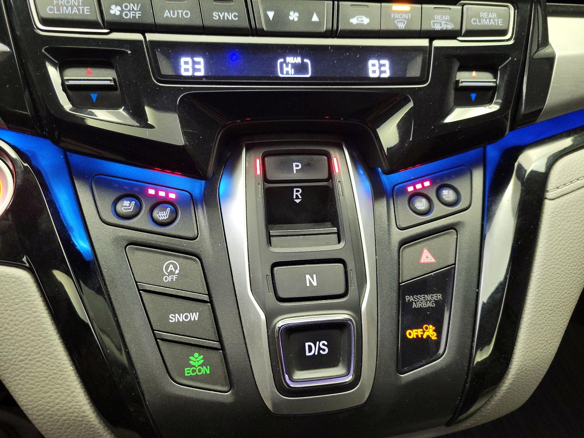 Thumbnail: 2019 Honda Odyssey - 18