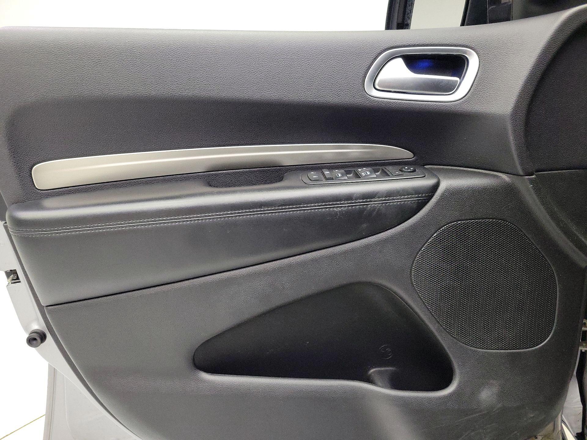 Thumbnail: 2019 Dodge Durango - 12