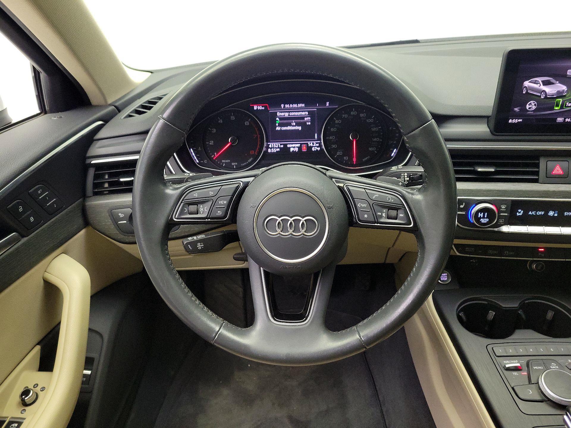 Thumbnail: 2019 Audi A4 - 10