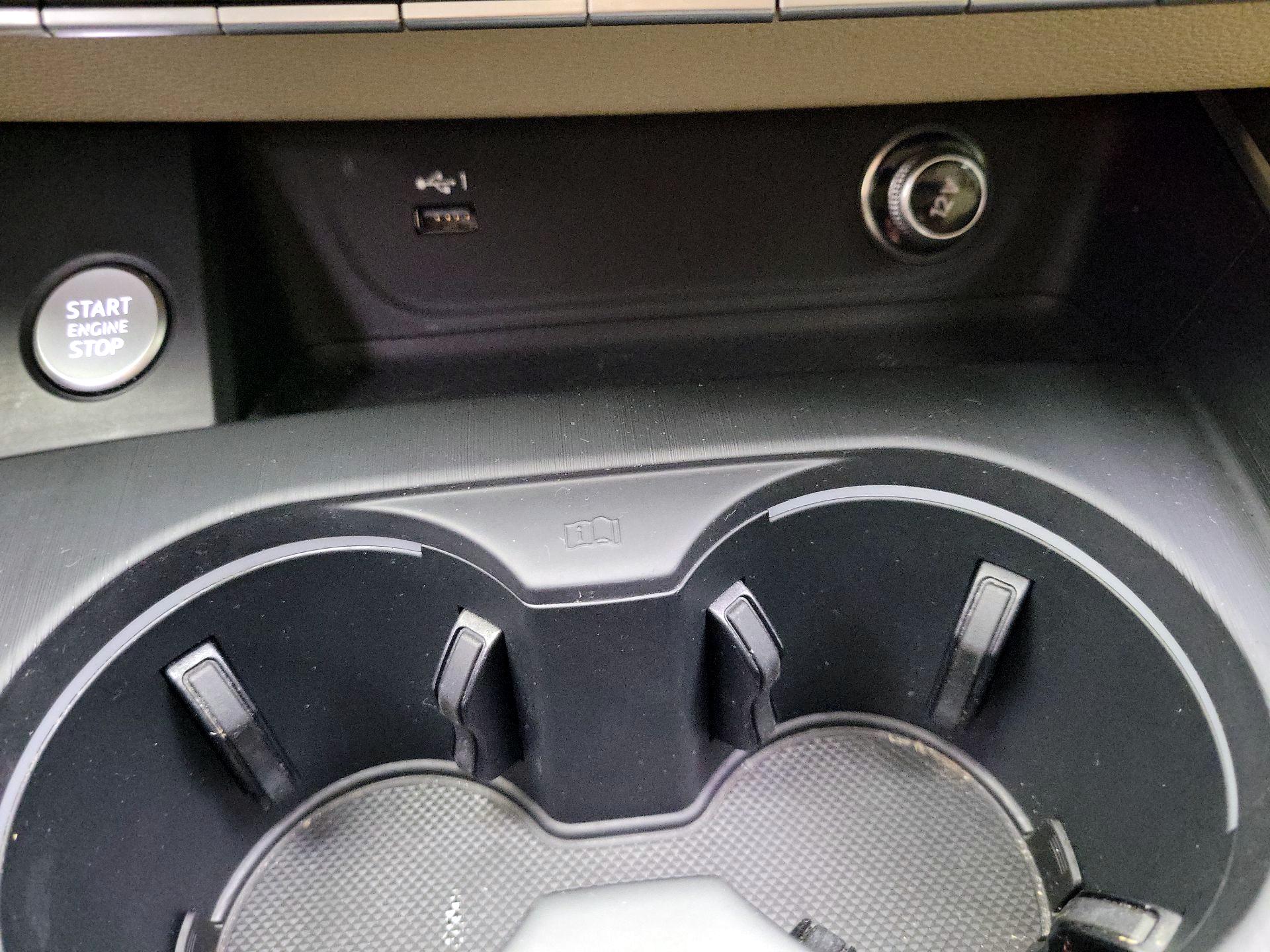 Thumbnail: 2019 Audi A4 - 18