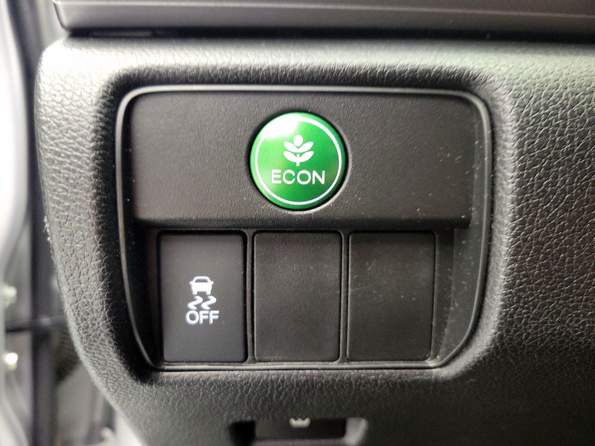 Thumbnail: 2015 Honda Accord - 13