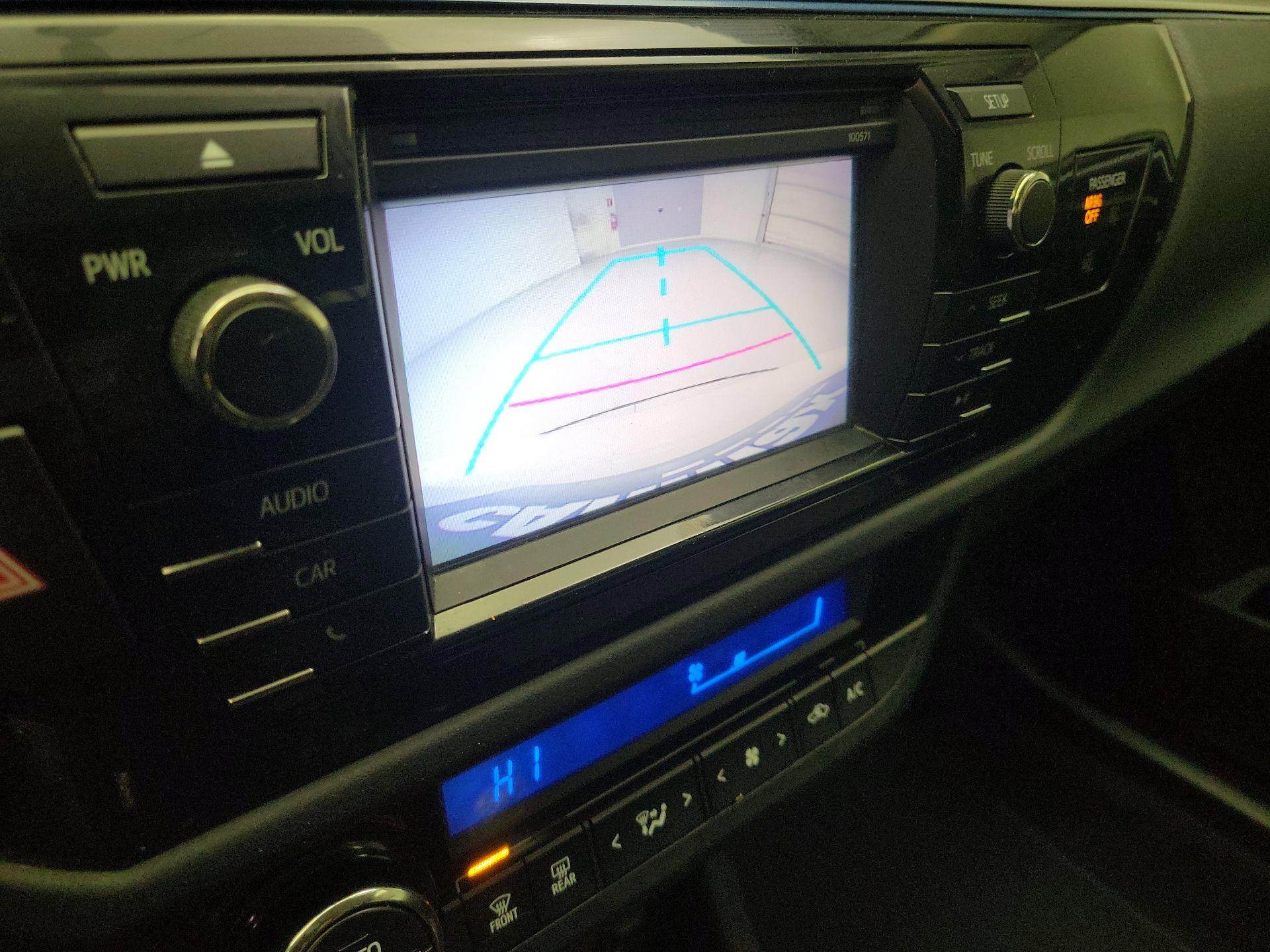 Thumbnail: 2016 Toyota Corolla - 14