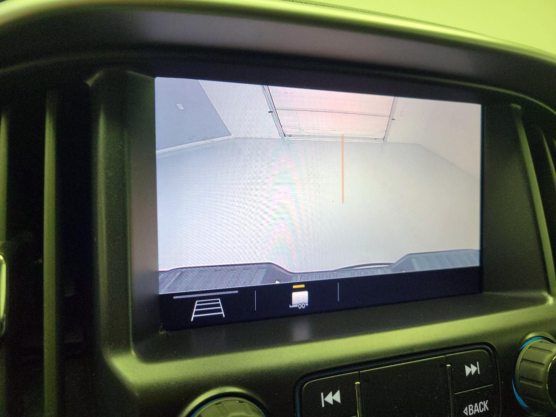 Thumbnail: 2022 Chevrolet Colorado - 13