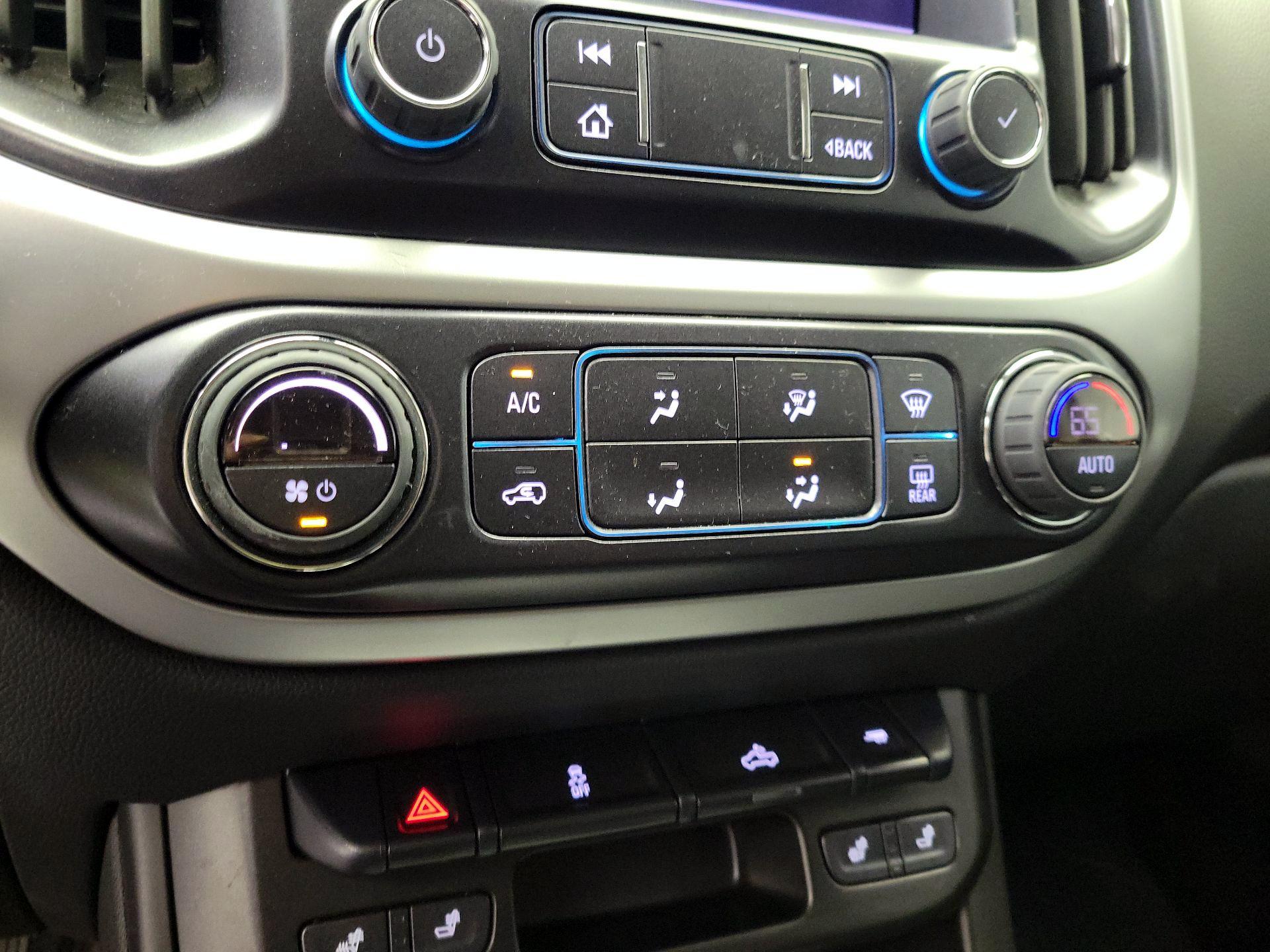 Thumbnail: 2022 Chevrolet Colorado - 15