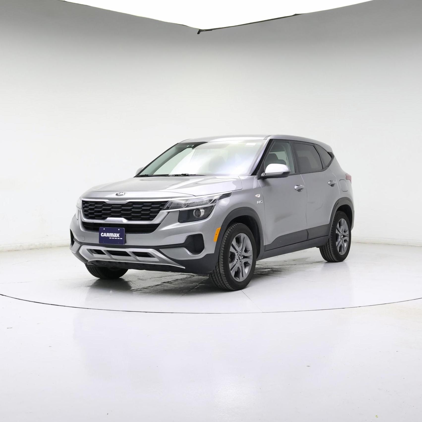 Thumbnail: 2021 Kia Seltos - 4