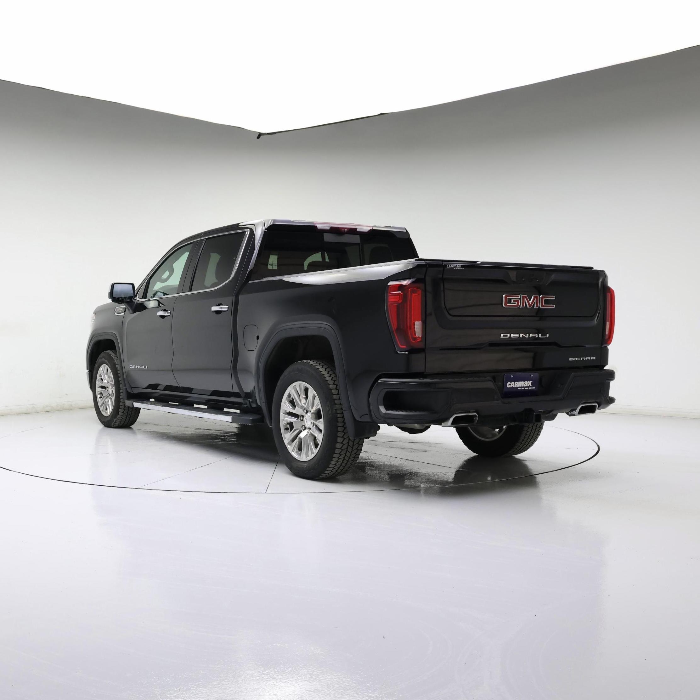Thumbnail: 2022 GMC Sierra 1500 - 2