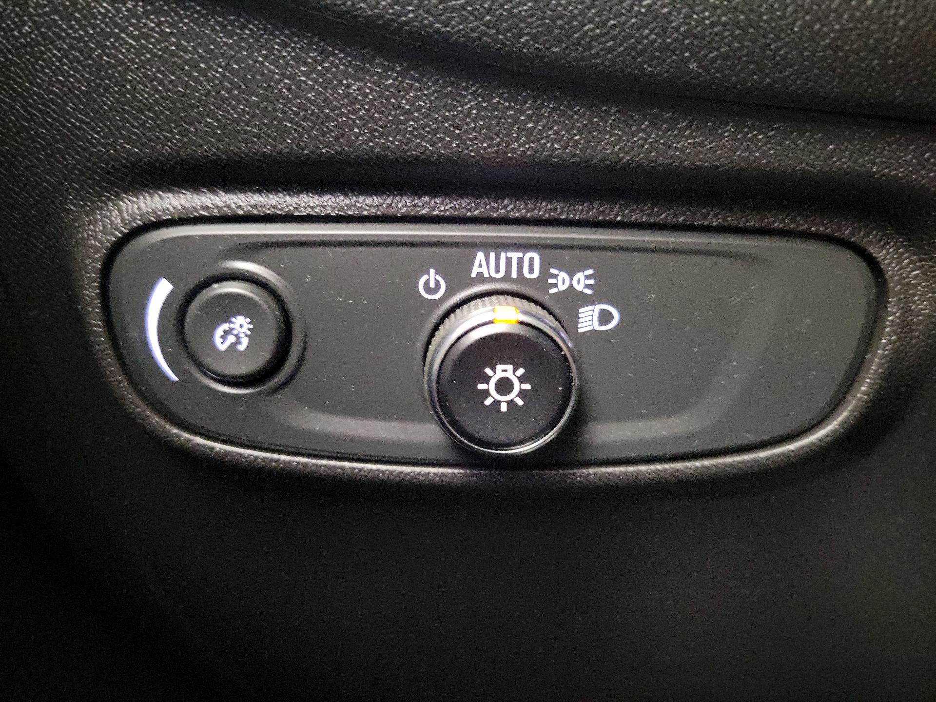 Thumbnail: 2024 Chevrolet Equinox - 13