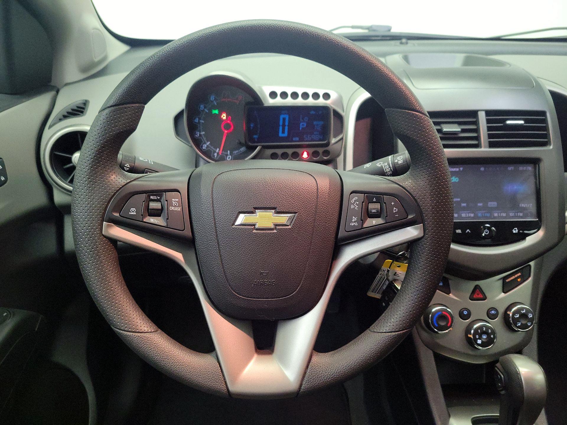 Thumbnail: 2015 Chevrolet Sonic - 10