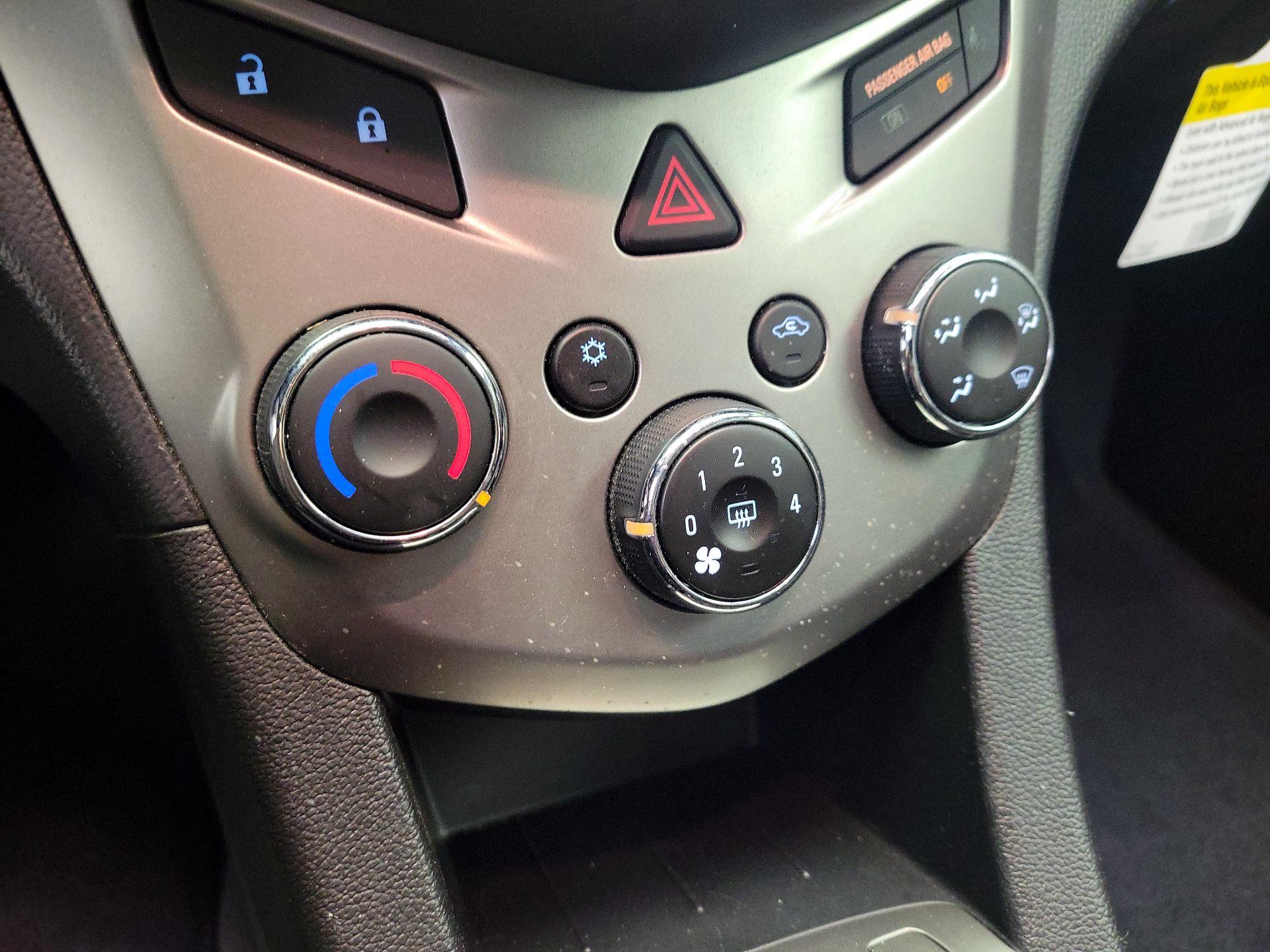 Thumbnail: 2015 Chevrolet Sonic - 16