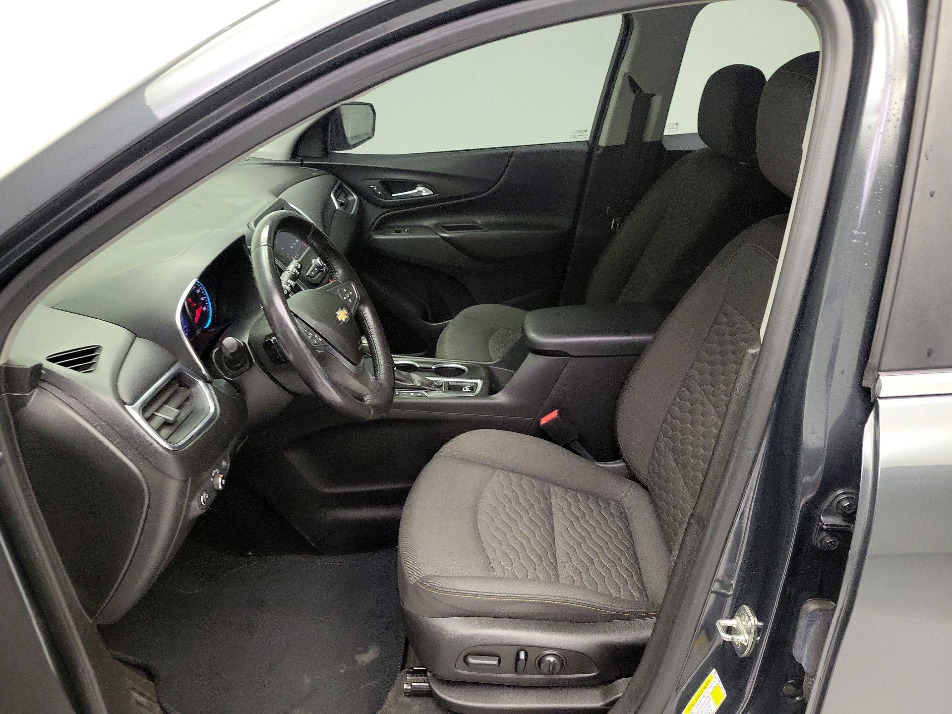 Thumbnail: 2021 Chevrolet Equinox - 11