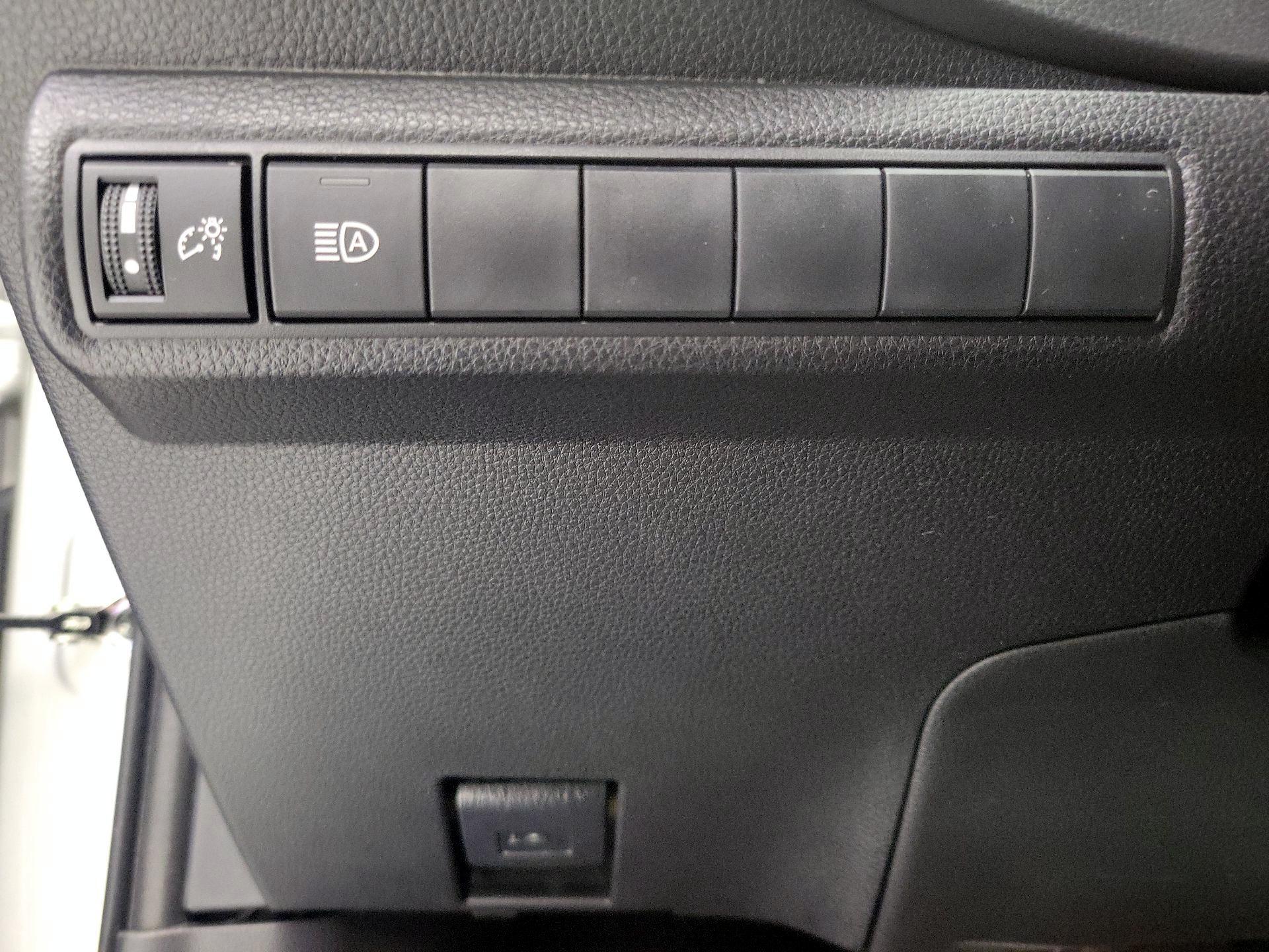 Thumbnail: 2023 Toyota Corolla - 13