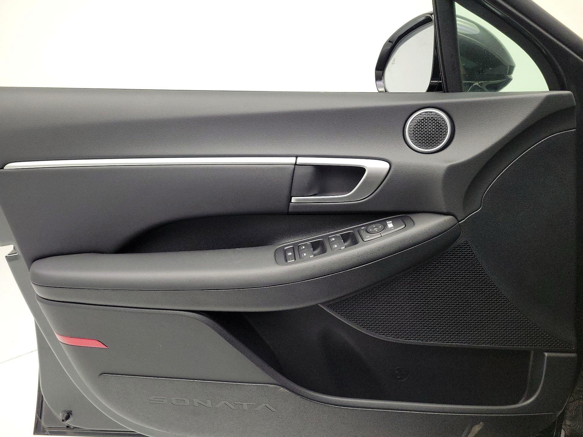 Thumbnail: 2025 Hyundai Sonata - 12