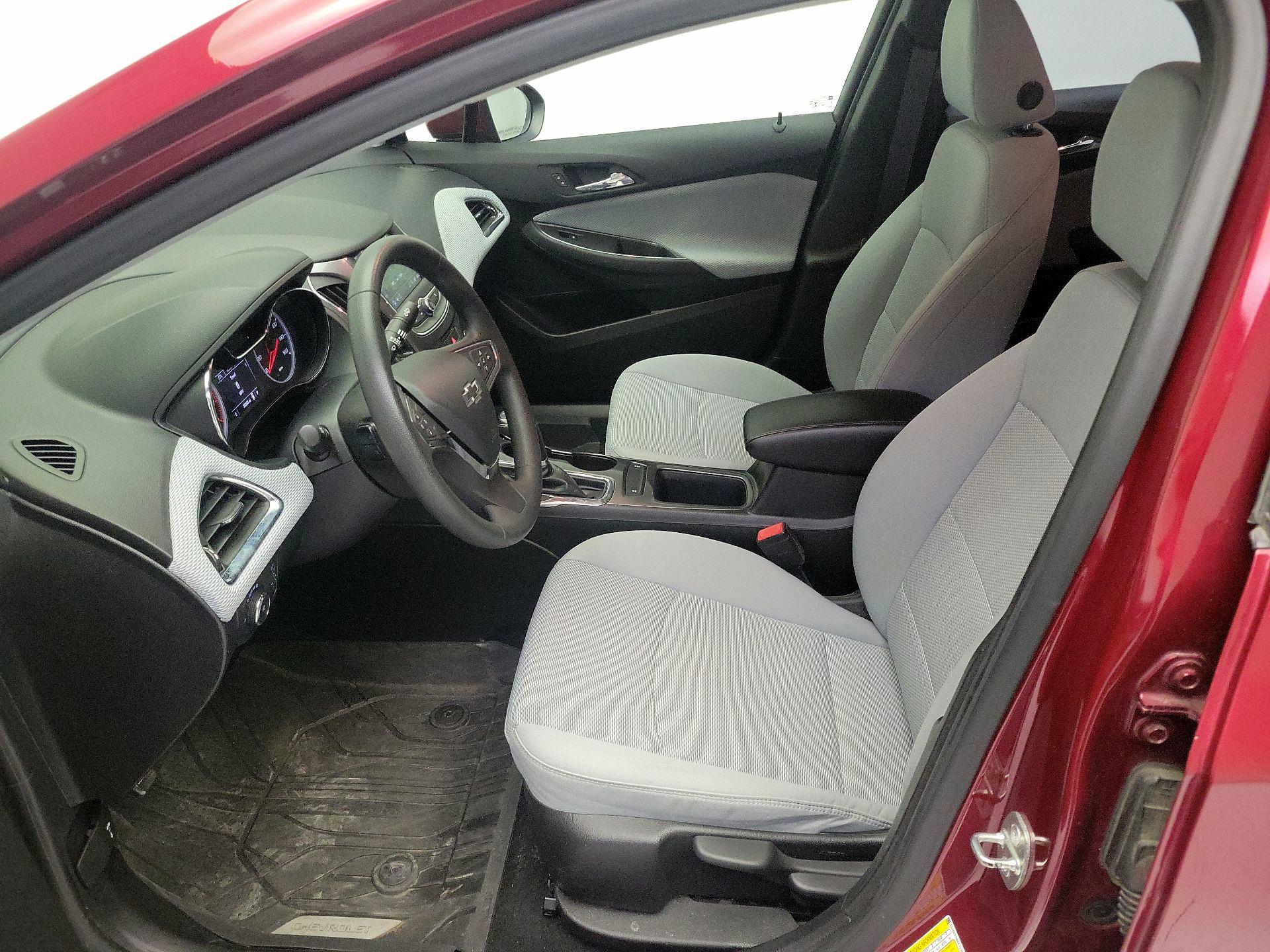 Thumbnail: 2019 Chevrolet Cruze - 11