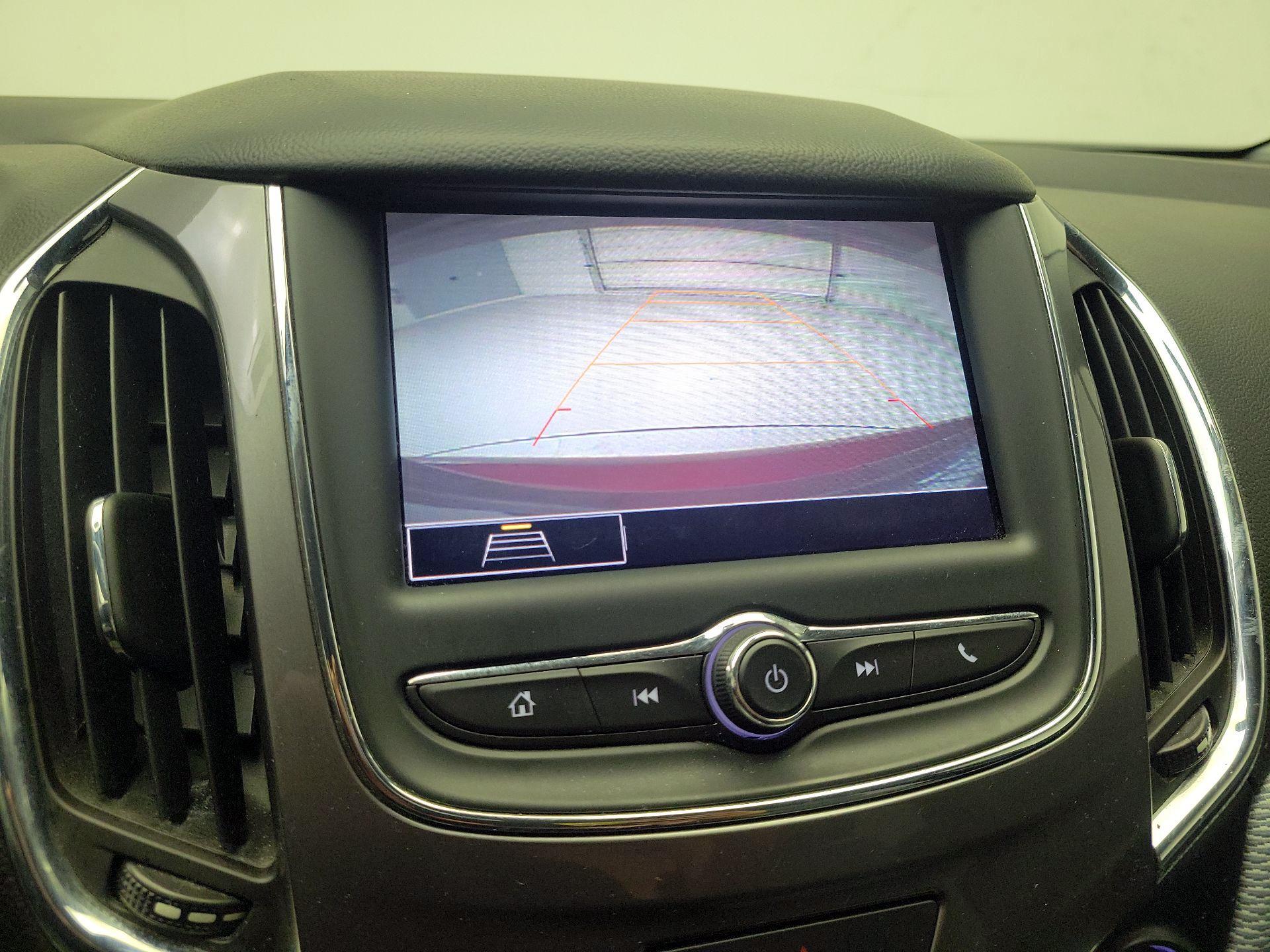 Thumbnail: 2019 Chevrolet Cruze - 14