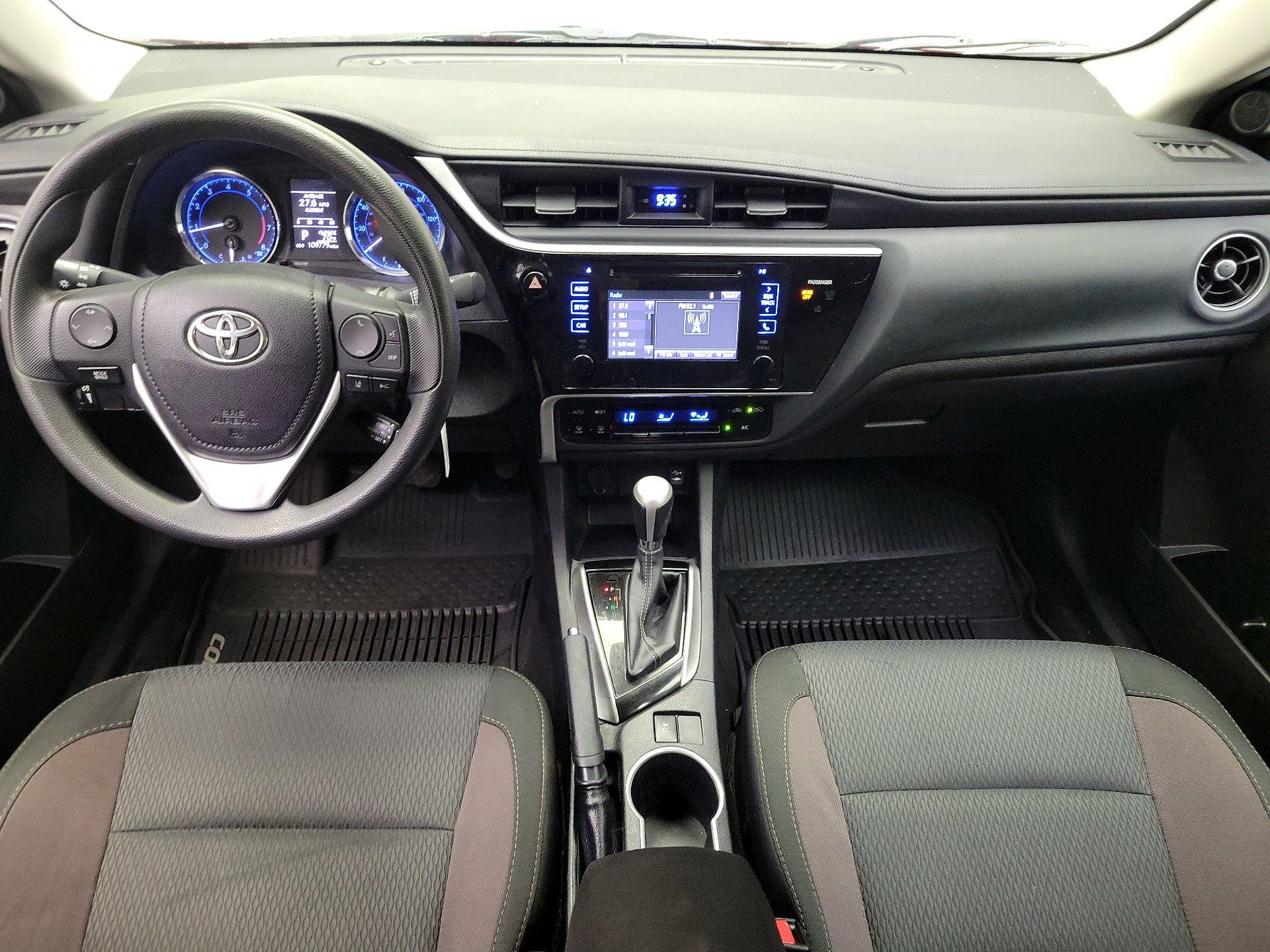 Thumbnail: 2017 Toyota Corolla - 9