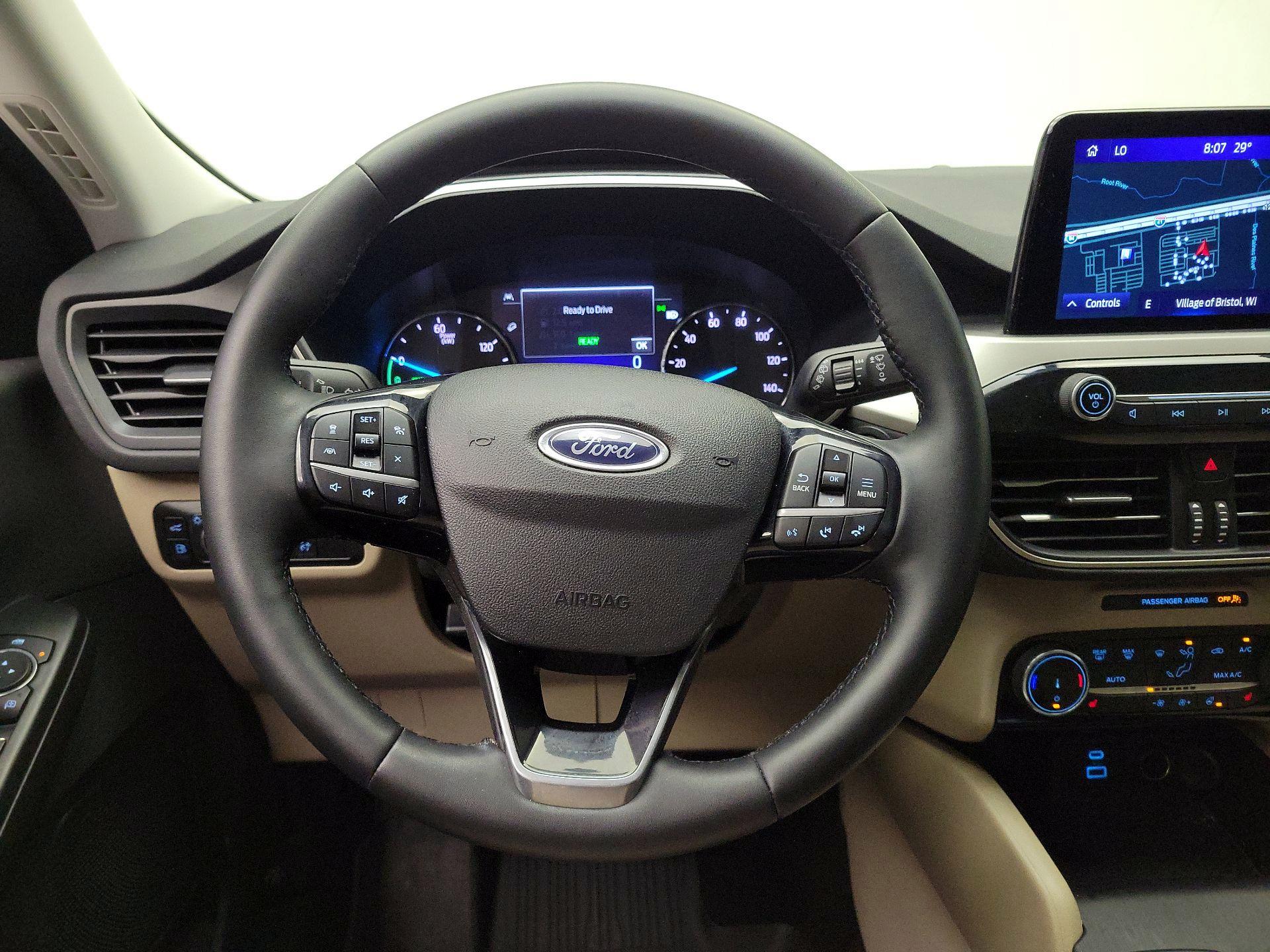 Thumbnail: 2022 Ford Escape - 10