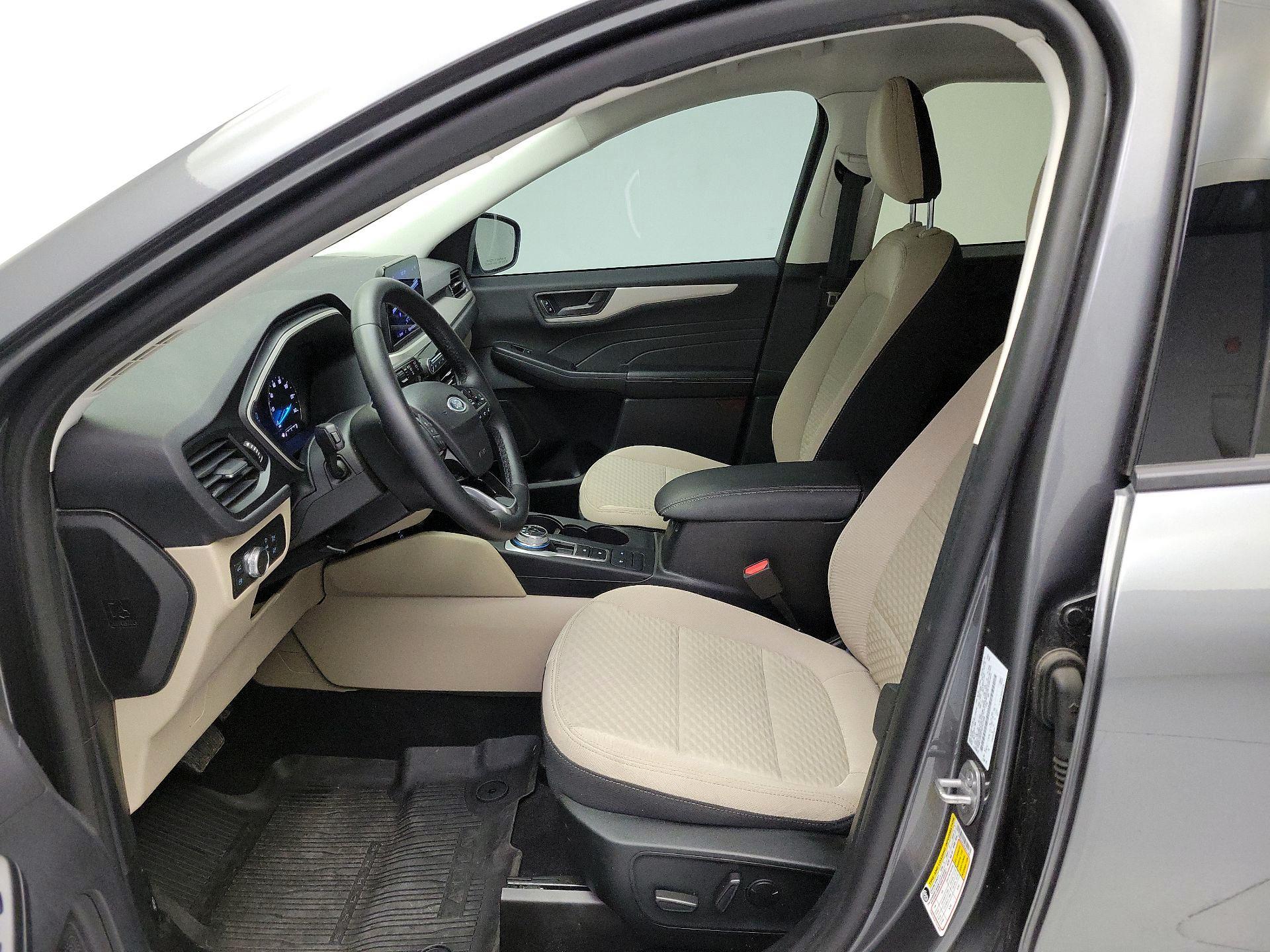 Thumbnail: 2022 Ford Escape - 11