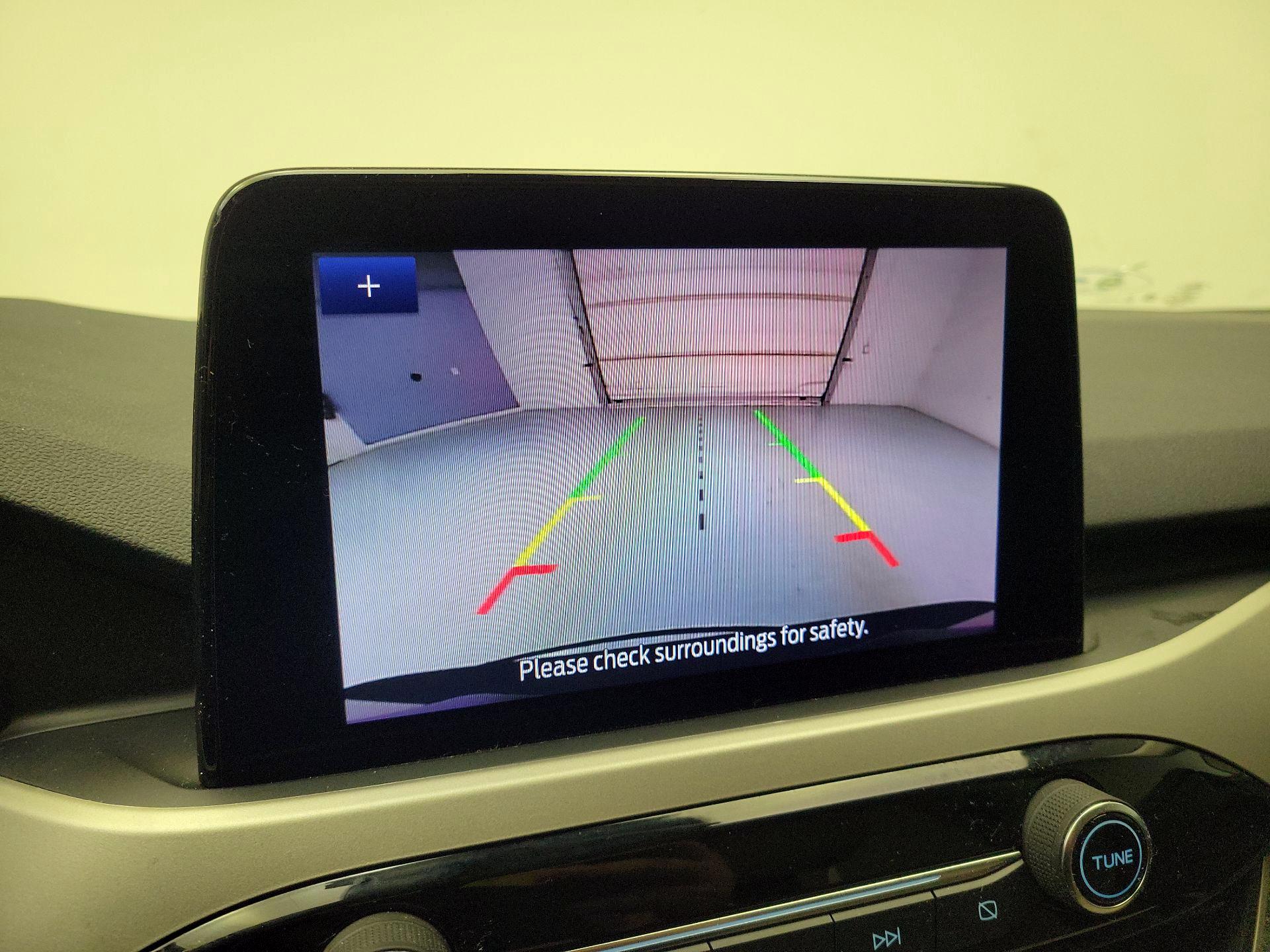 Thumbnail: 2022 Ford Escape - 15