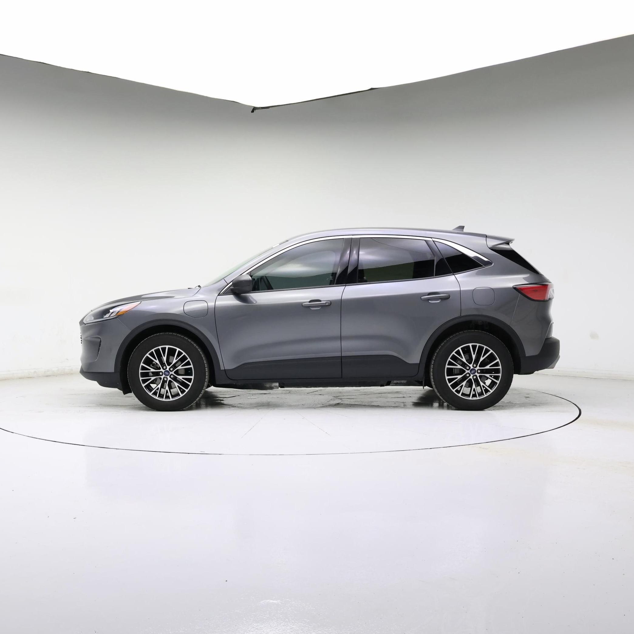 Thumbnail: 2022 Ford Escape - 3