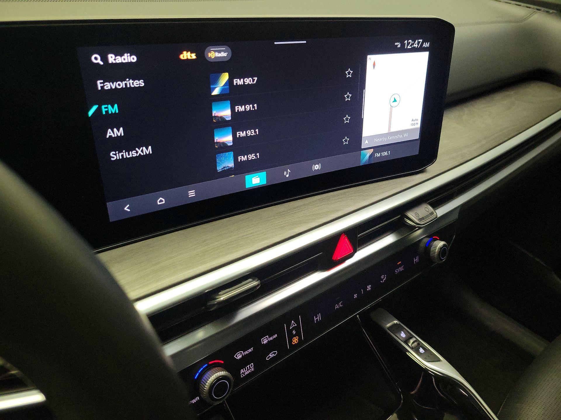 Thumbnail: 2025 Kia Sorento - 16