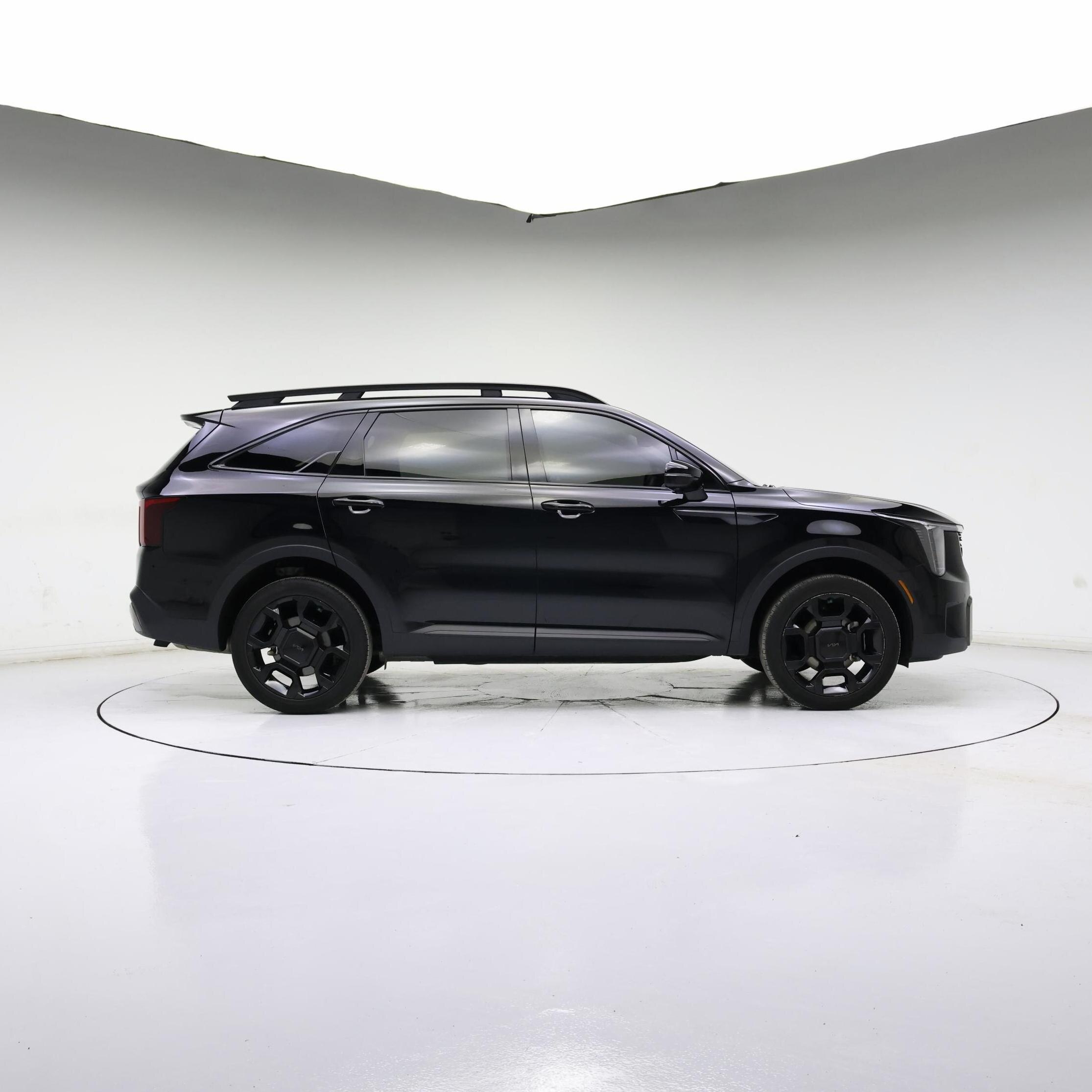 Thumbnail: 2025 Kia Sorento - 3