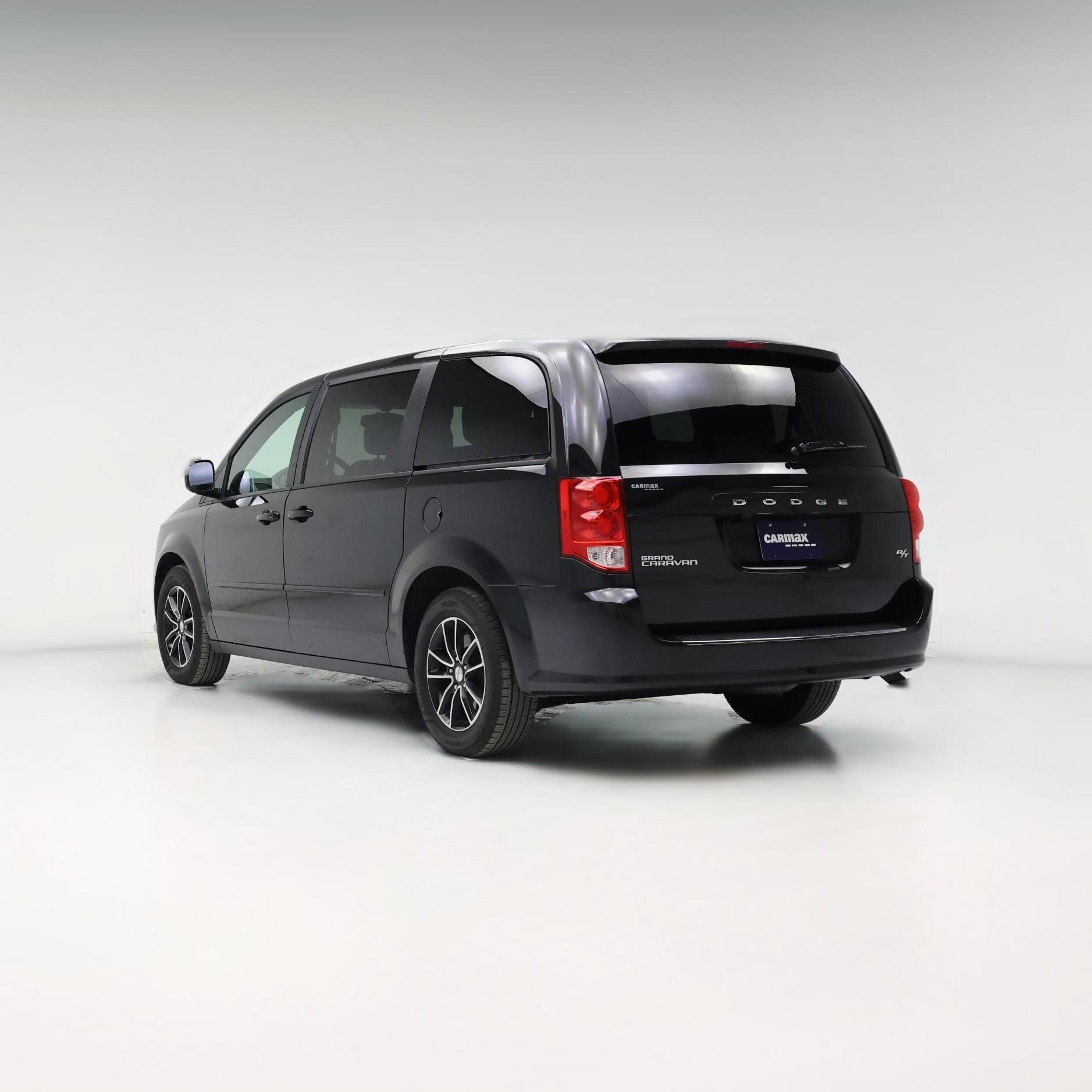 Thumbnail: 2016 Dodge Grand Caravan - 1