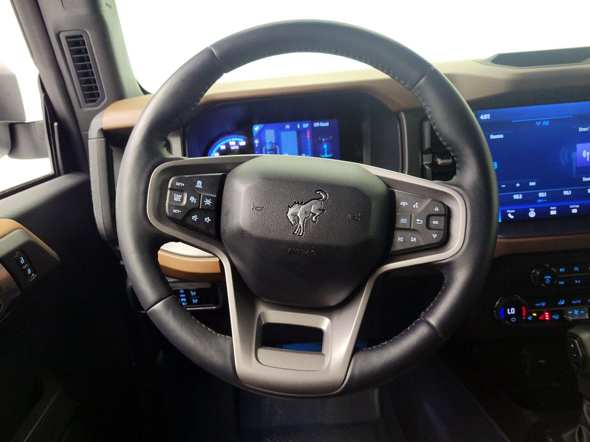 Thumbnail: 2024 Ford Bronco - 10