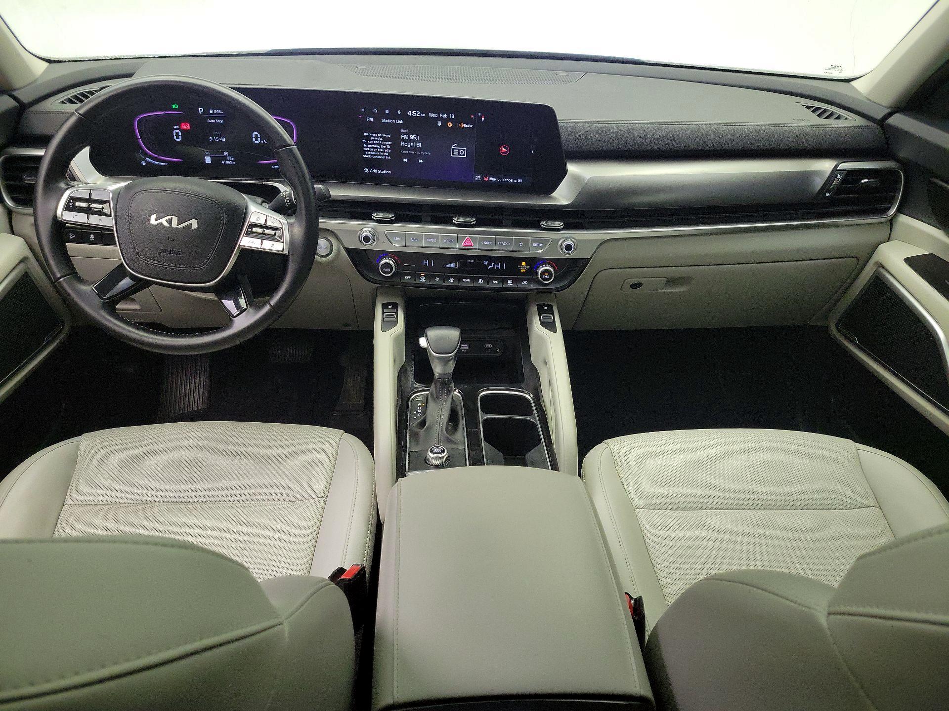 Thumbnail: 2023 Kia Telluride - 9