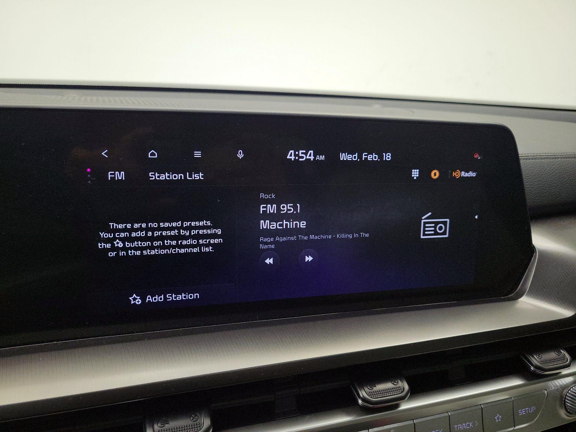 Thumbnail: 2023 Kia Telluride - 16