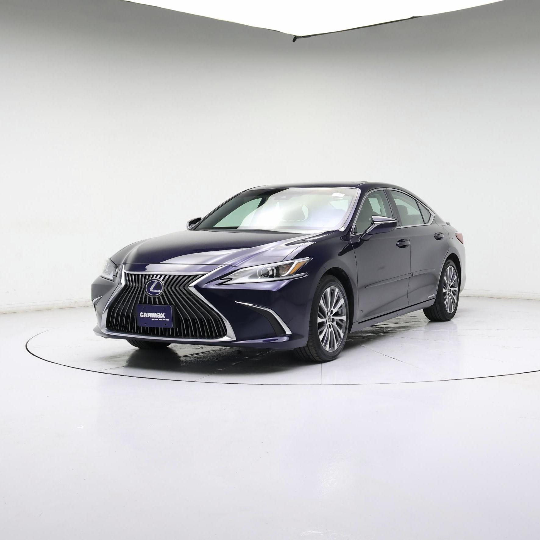Thumbnail: 2020 Lexus ES - 4