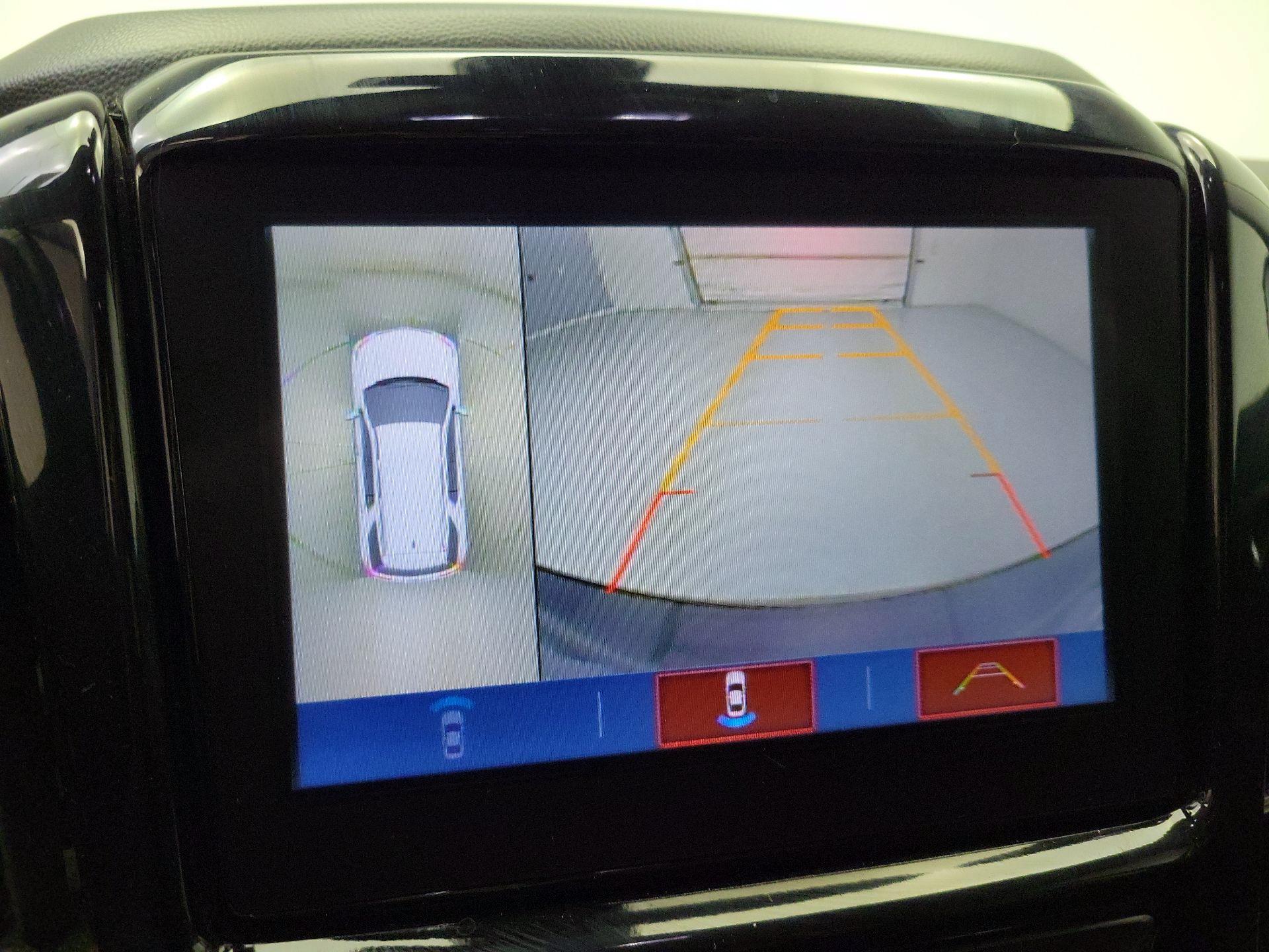 Thumbnail: 2019 Chevrolet Traverse - 13