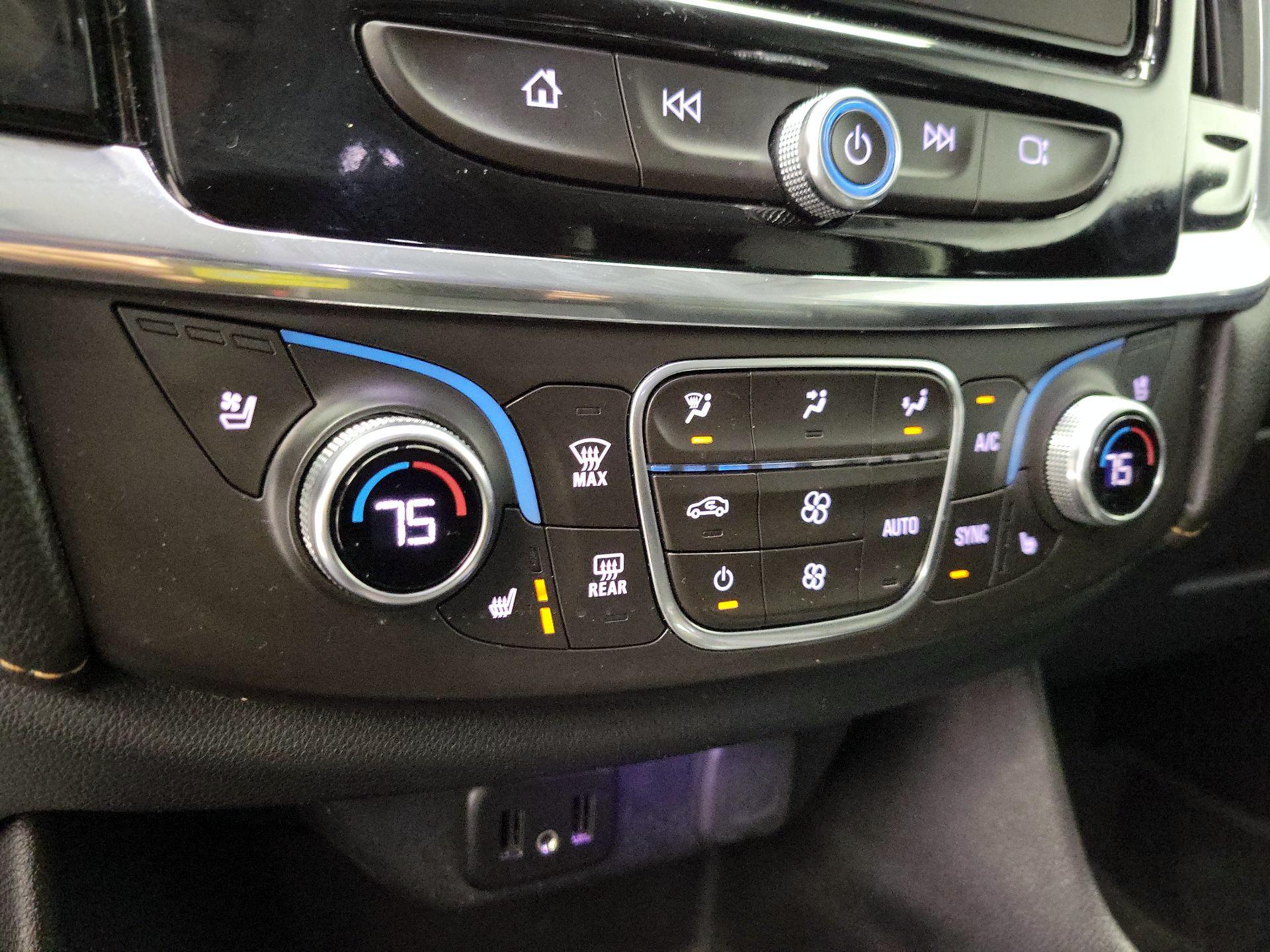 Thumbnail: 2019 Chevrolet Traverse - 15