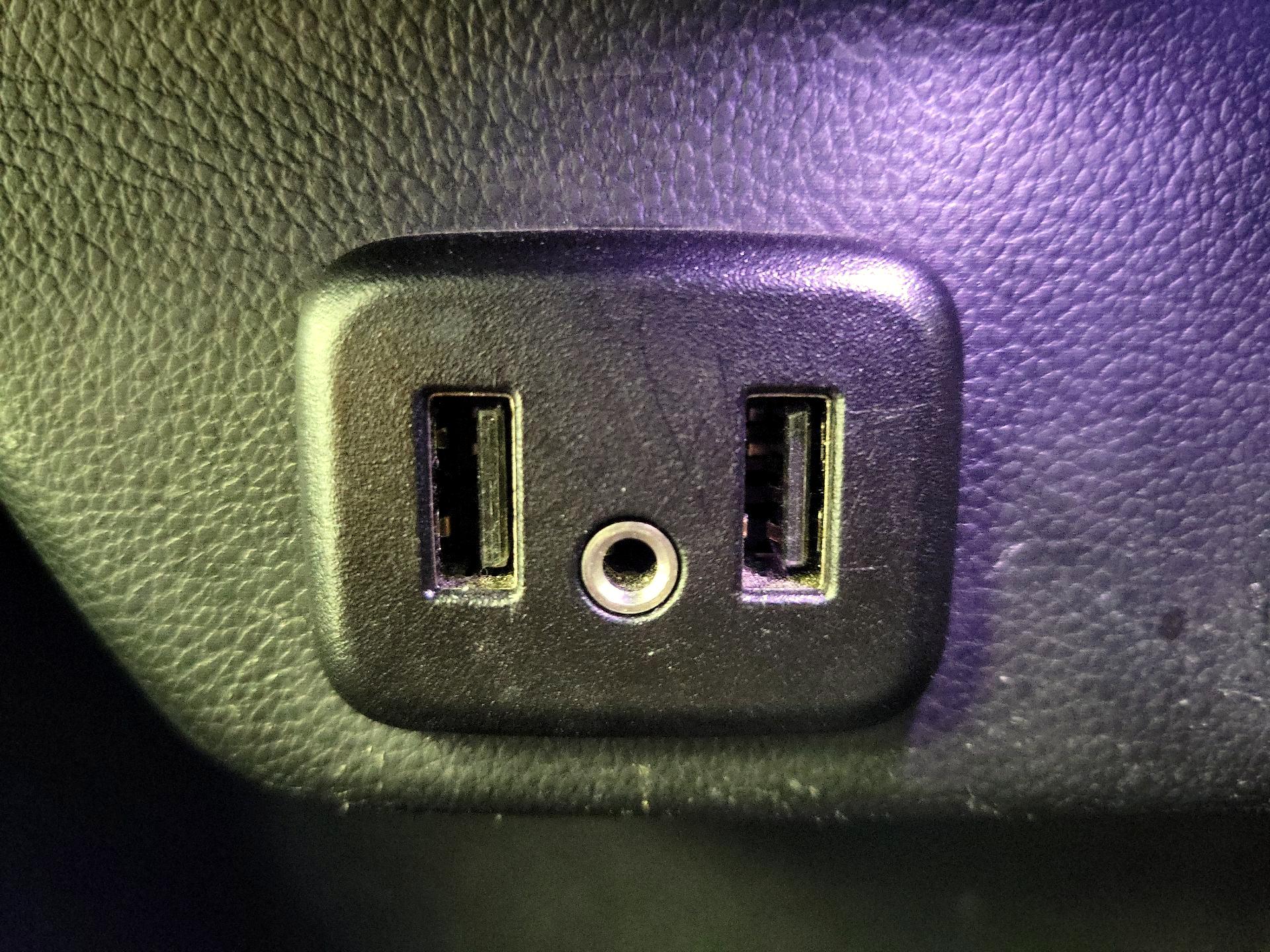 Thumbnail: 2019 Chevrolet Traverse - 17