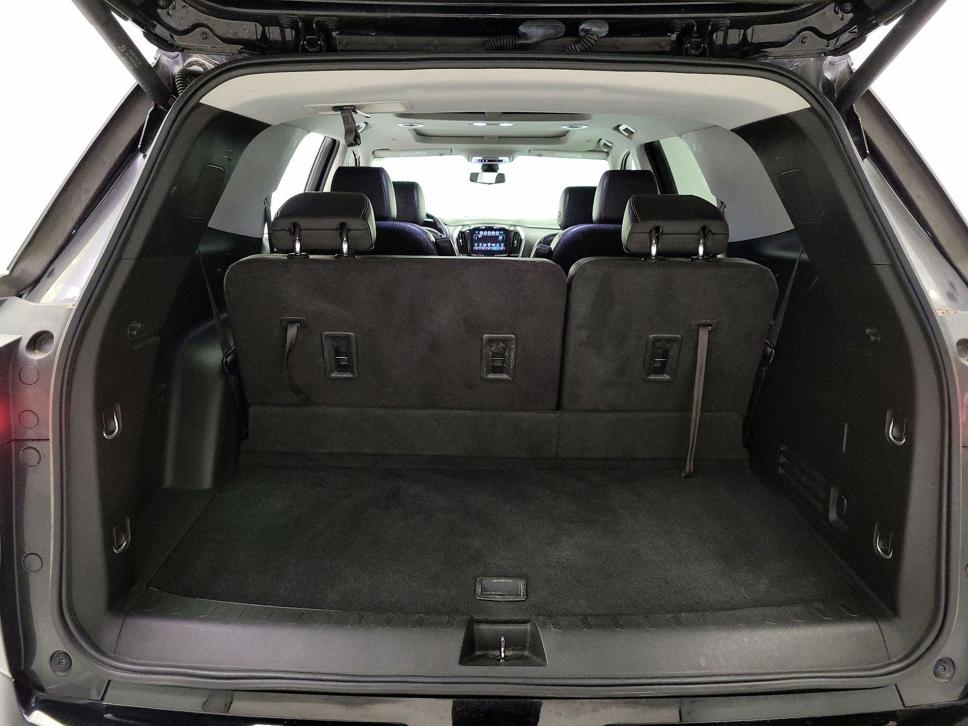 Thumbnail: 2019 Chevrolet Traverse - 20