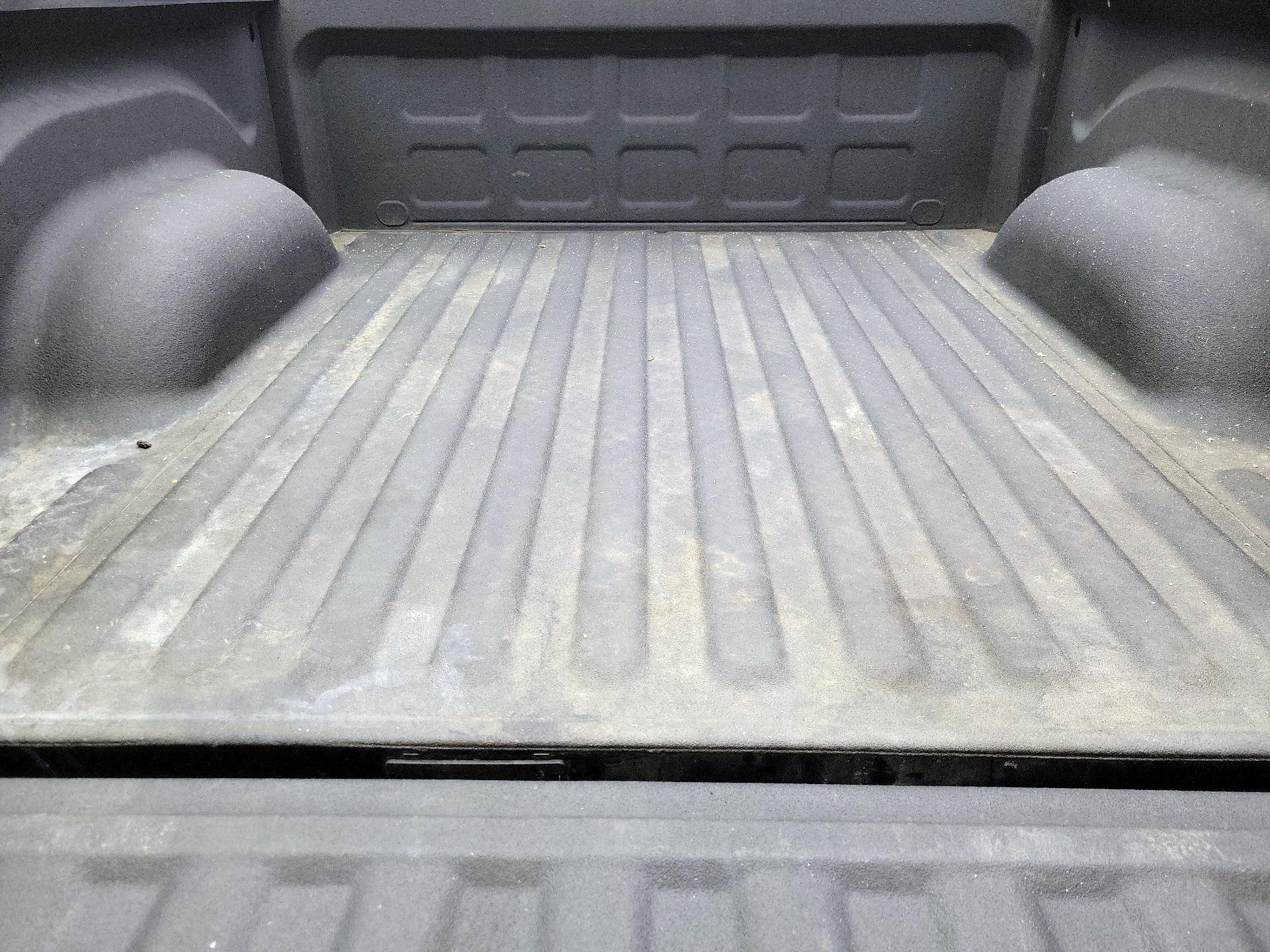 Thumbnail: 2017 RAM 1500 - 19