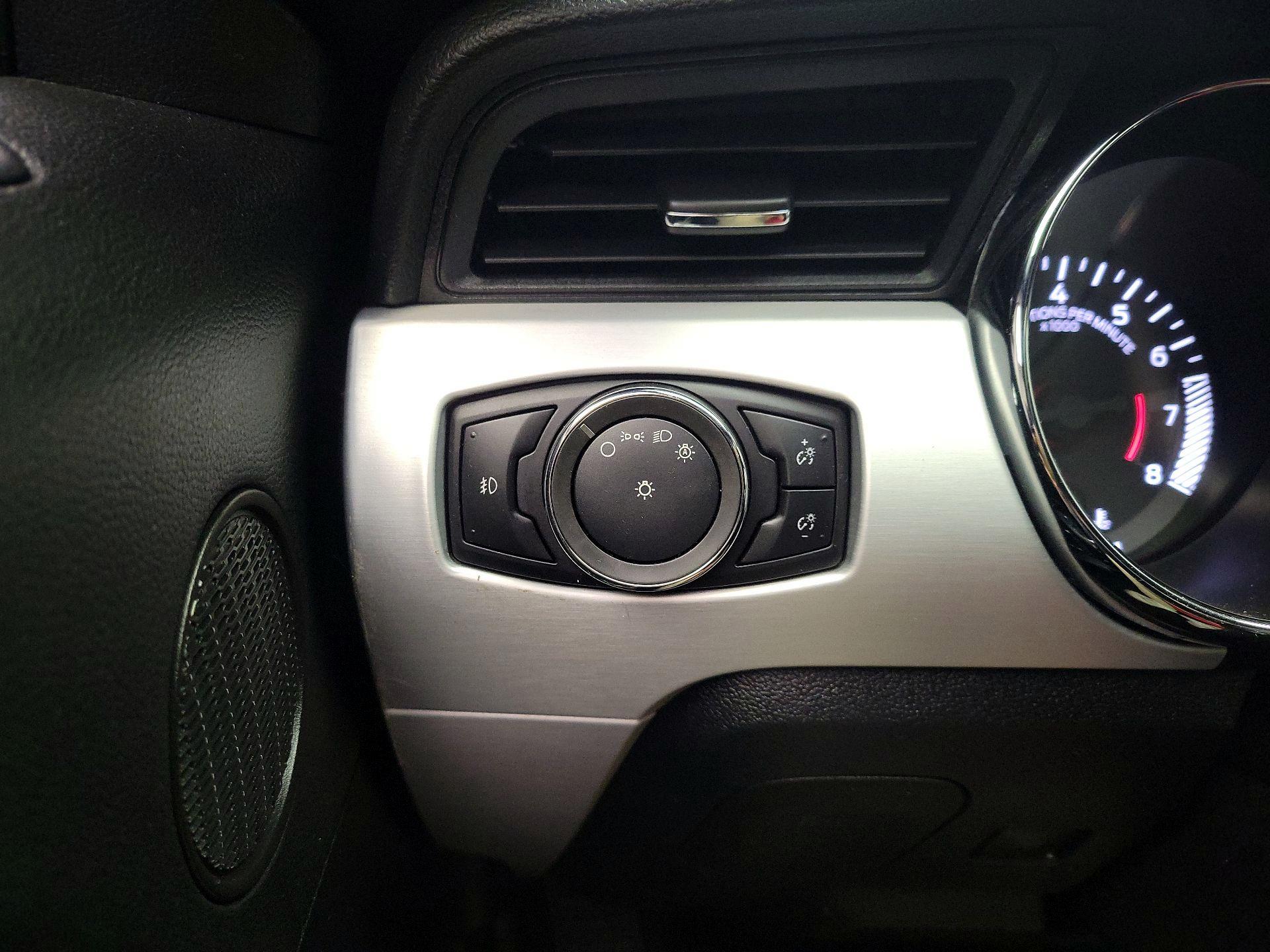 Thumbnail: 2016 Ford Mustang - 13