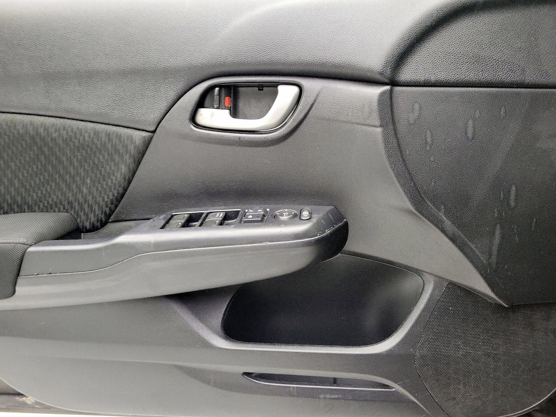 Thumbnail: 2014 Honda Civic - 12