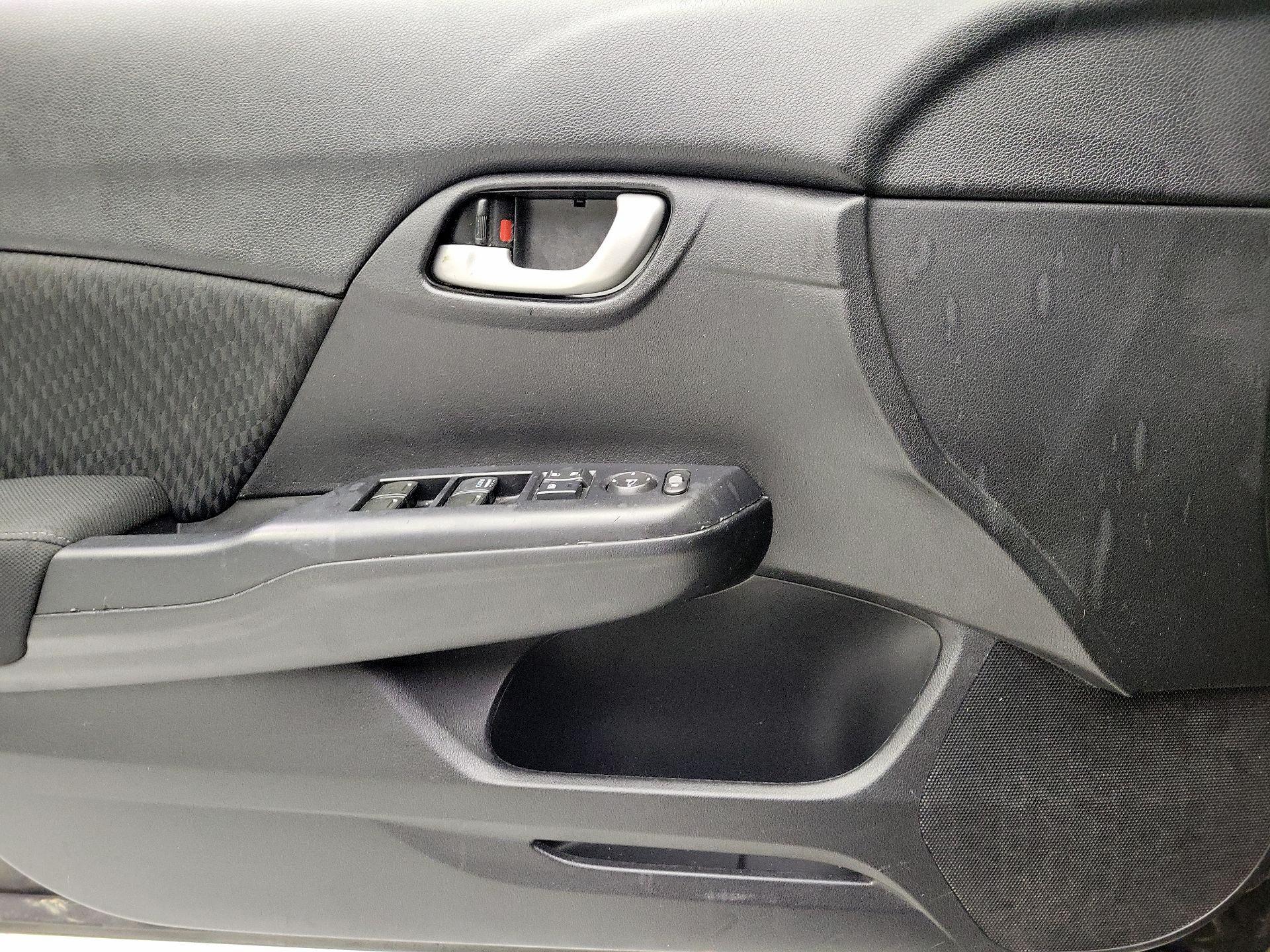 Thumbnail: 2014 Honda Civic - 13