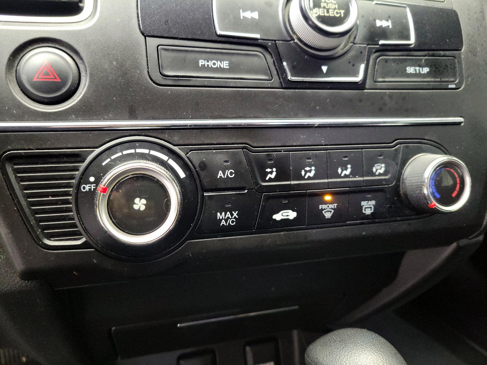 Thumbnail: 2014 Honda Civic - 16