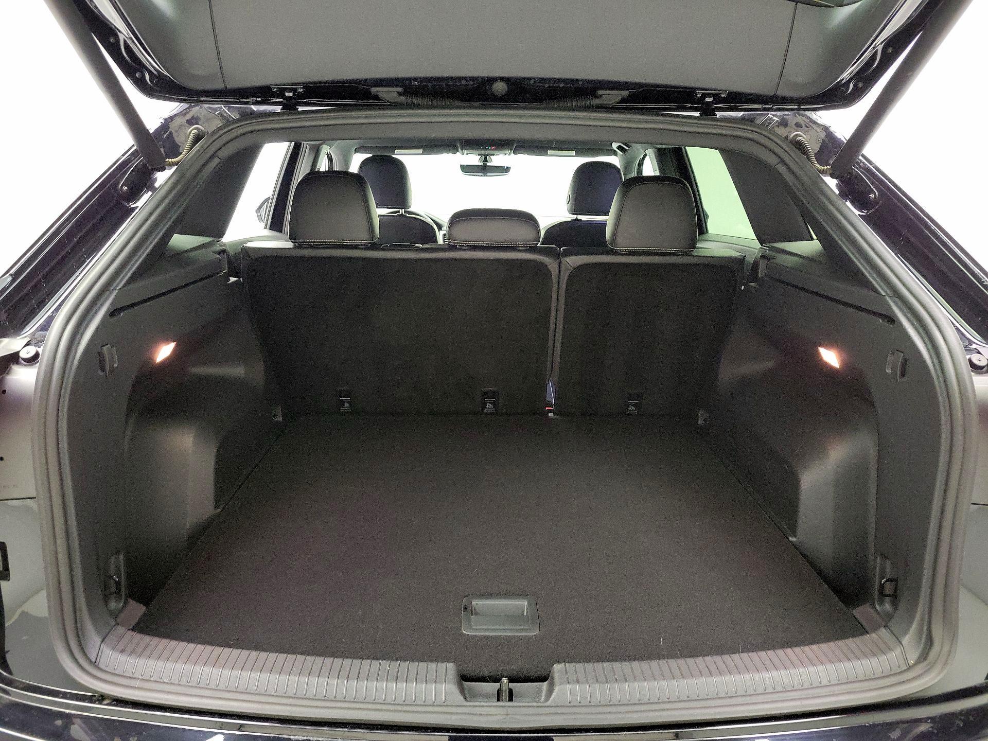 Thumbnail: 2022 Volkswagen Atlas - 20