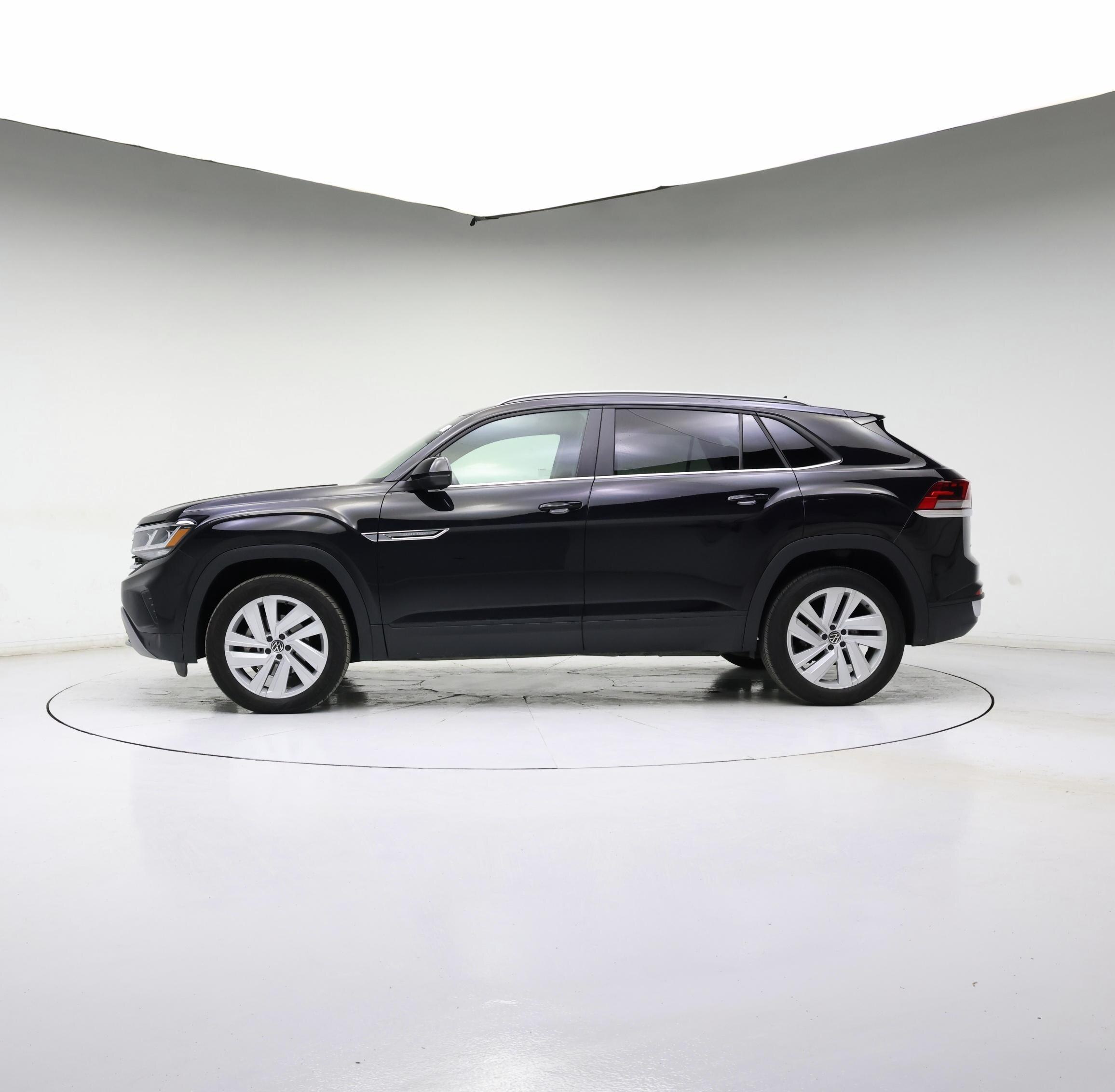 Thumbnail: 2022 Volkswagen Atlas - 3