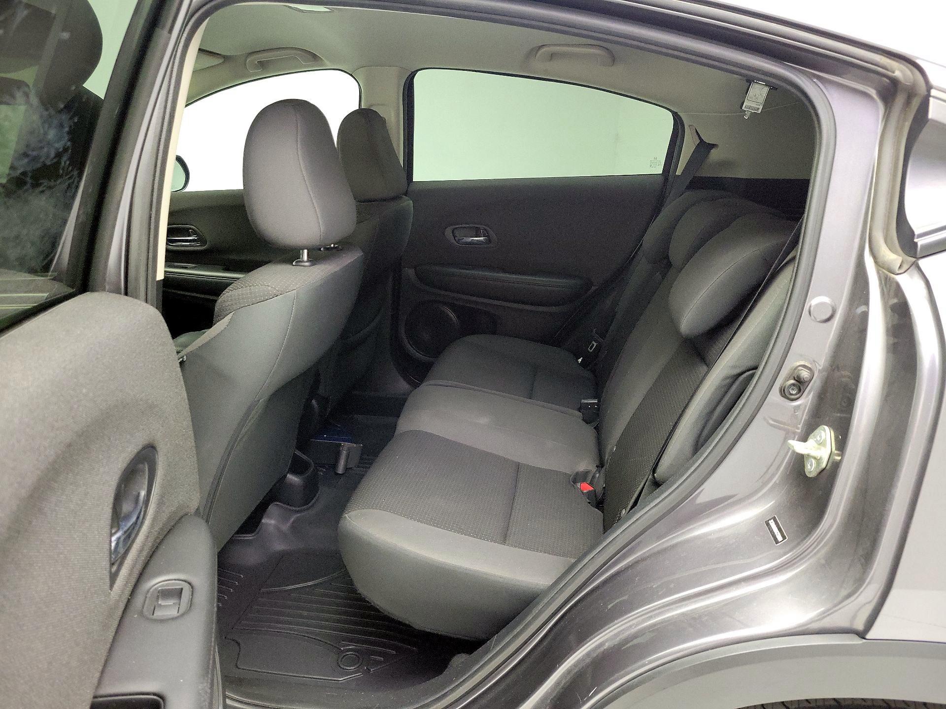 Thumbnail: 2019 Honda HR-V - 19