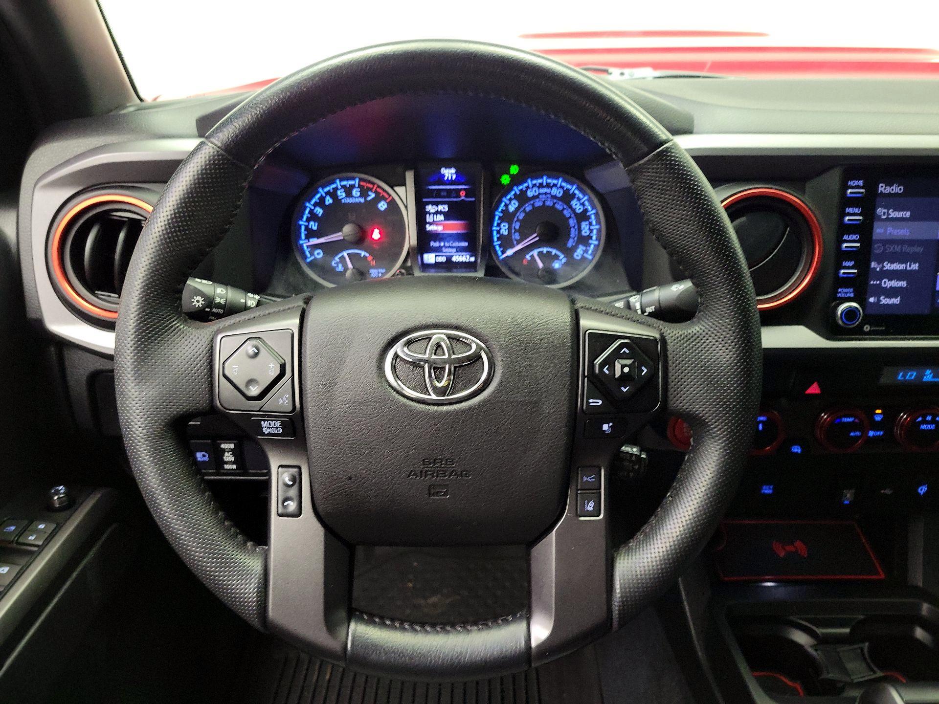 Thumbnail: 2022 Toyota Tacoma - 10