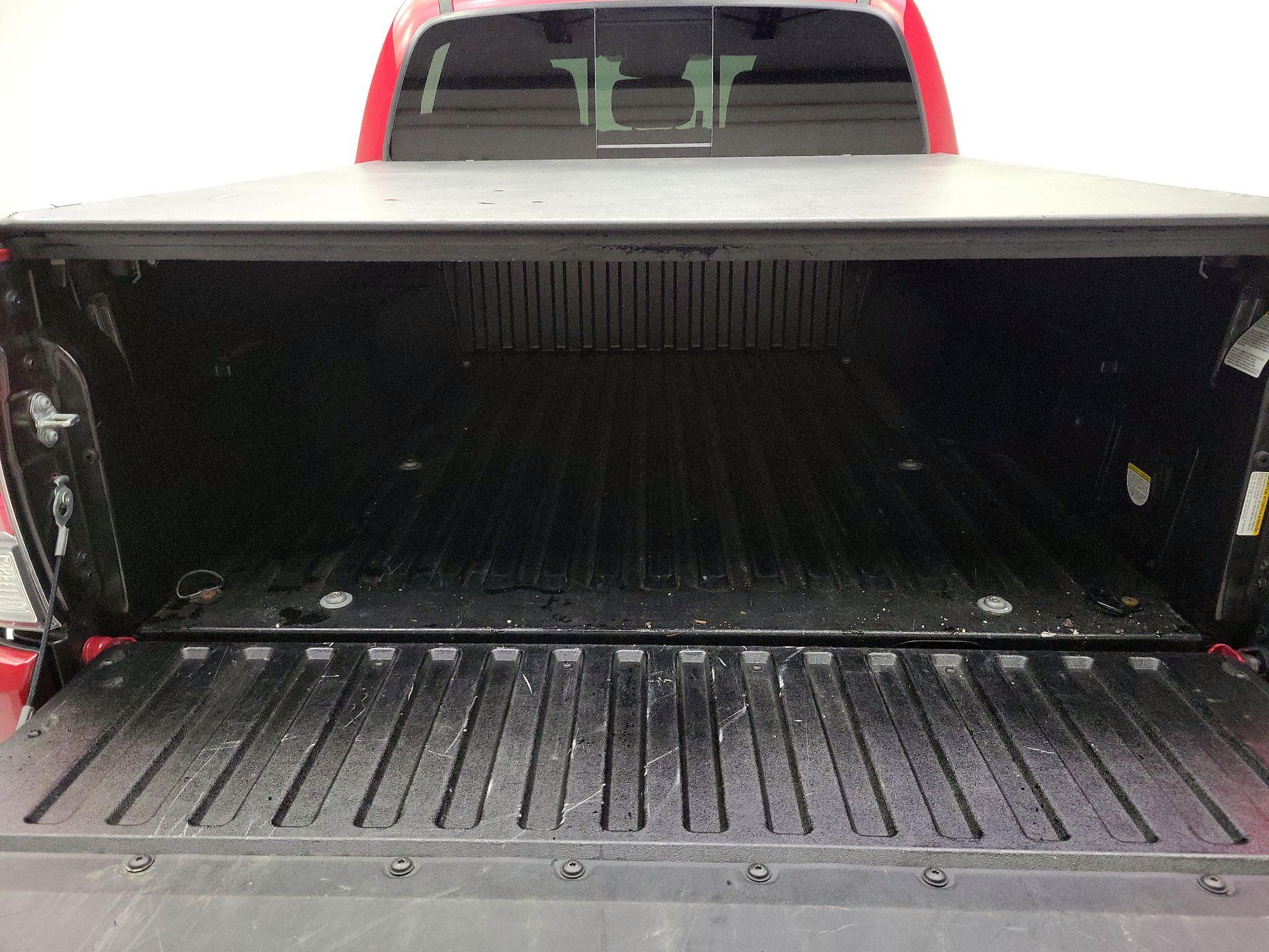 Thumbnail: 2022 Toyota Tacoma - 20