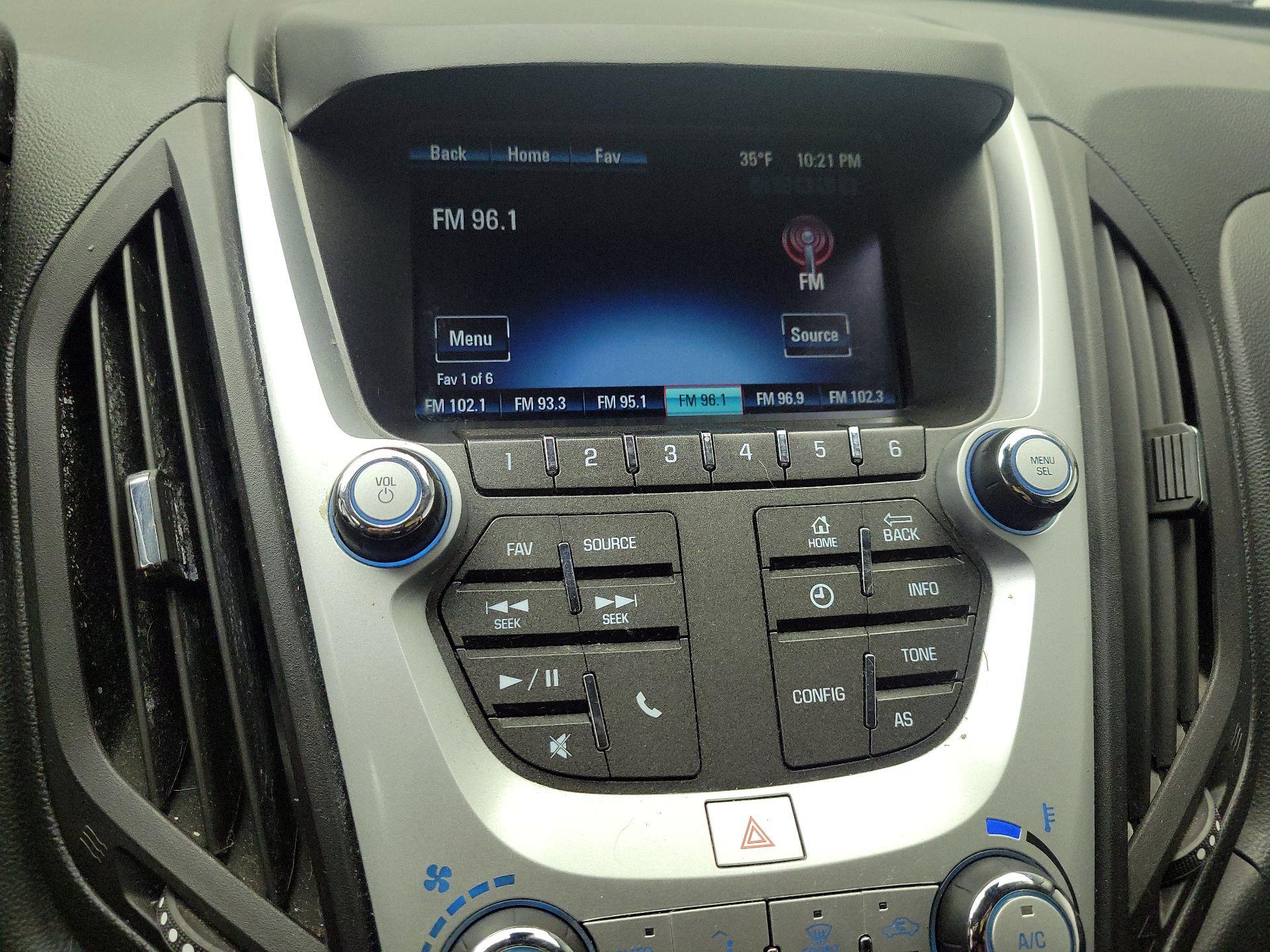 Thumbnail: 2017 Chevrolet Equinox - 14