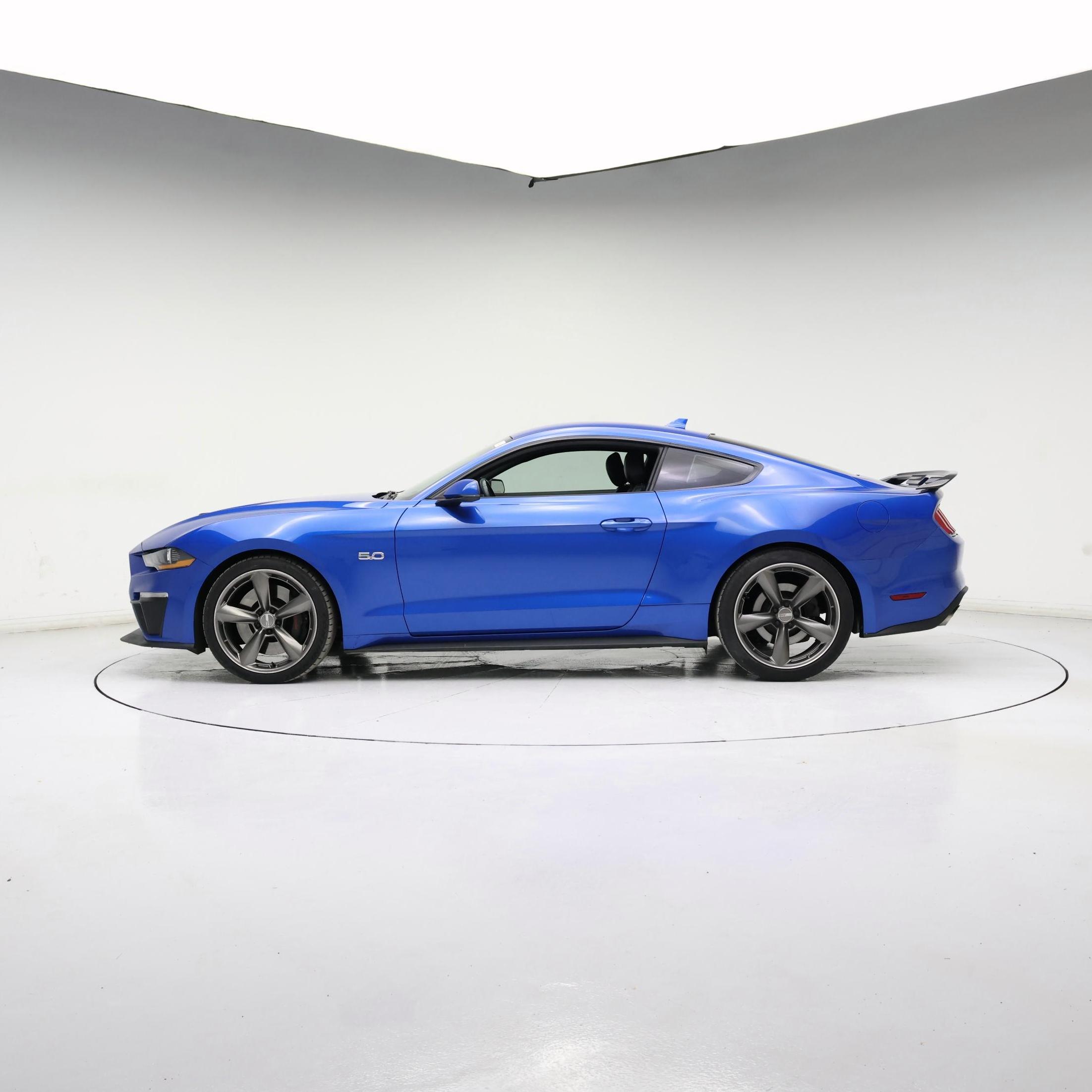 Thumbnail: 2021 Ford Mustang - 3