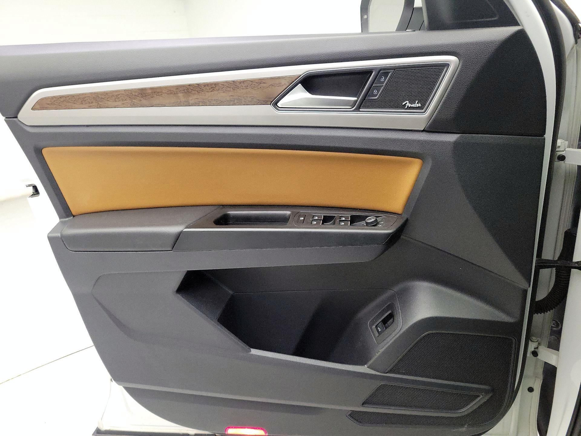 Thumbnail: 2019 Volkswagen Atlas - 12