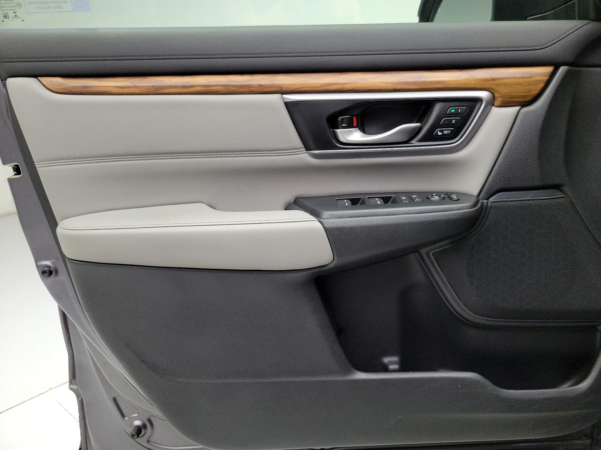 Thumbnail: 2017 Honda CR-V - 12