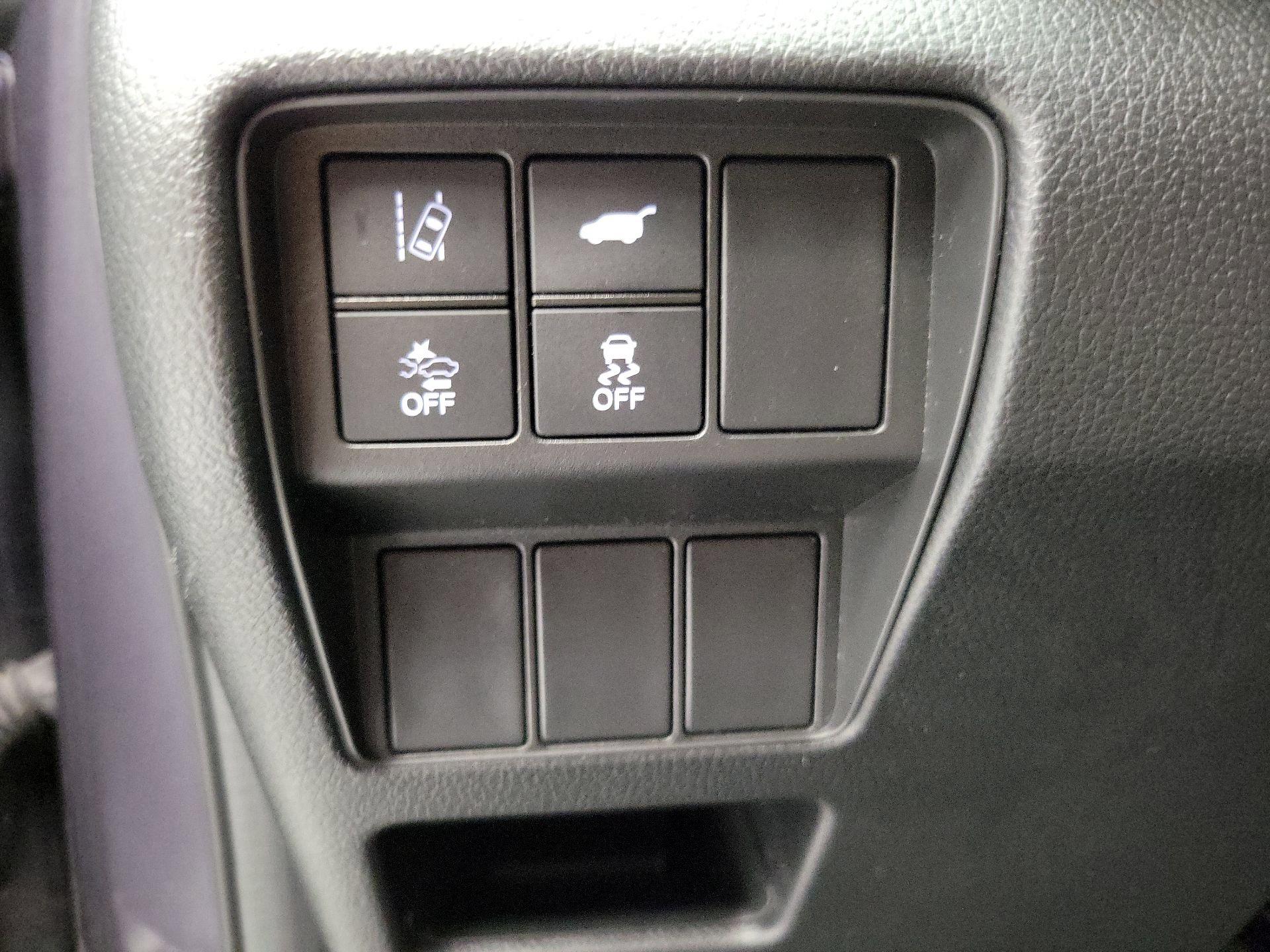 Thumbnail: 2017 Honda CR-V - 13