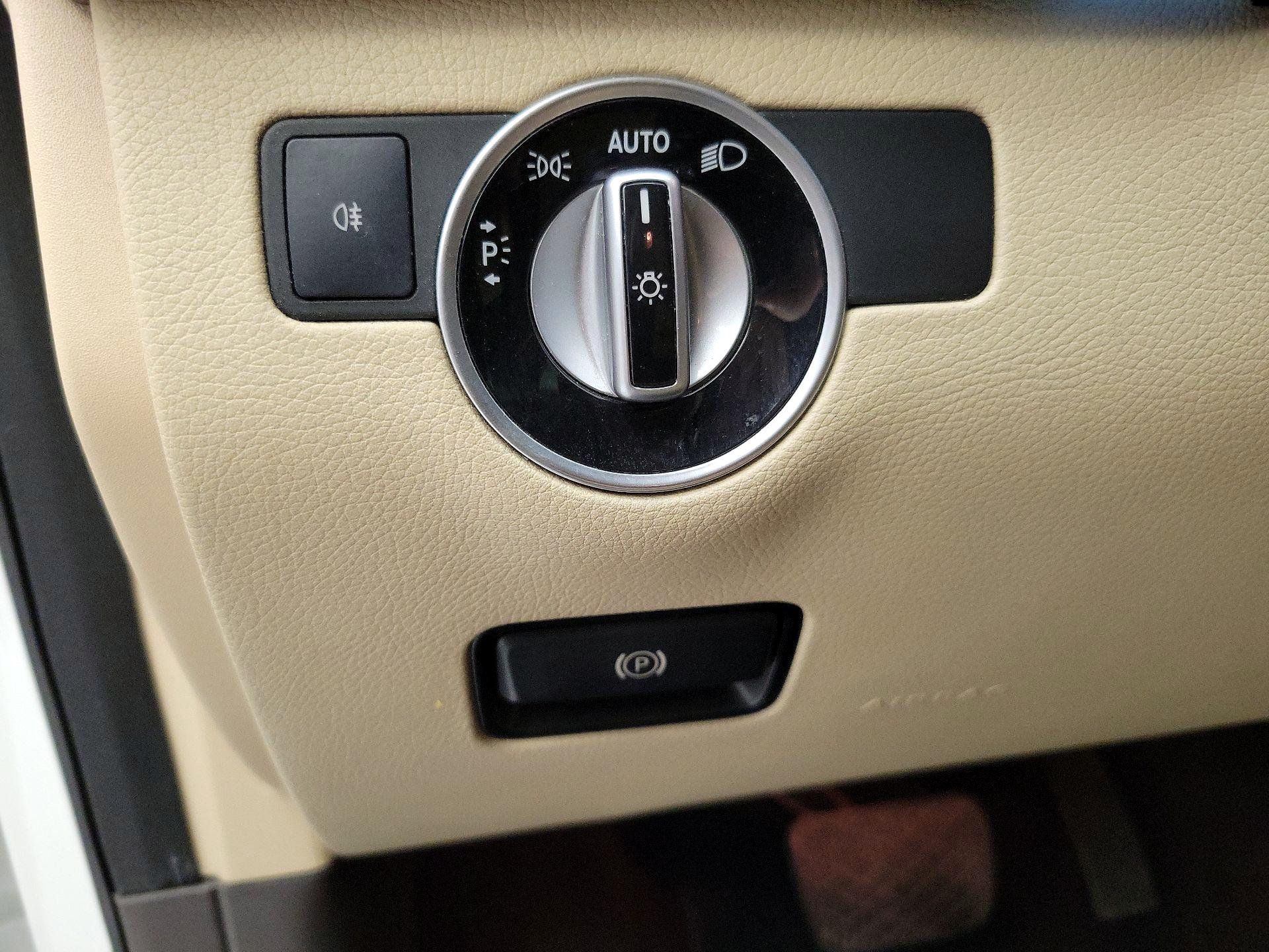 Thumbnail: 2017 Mercedes-Benz GLE - 13